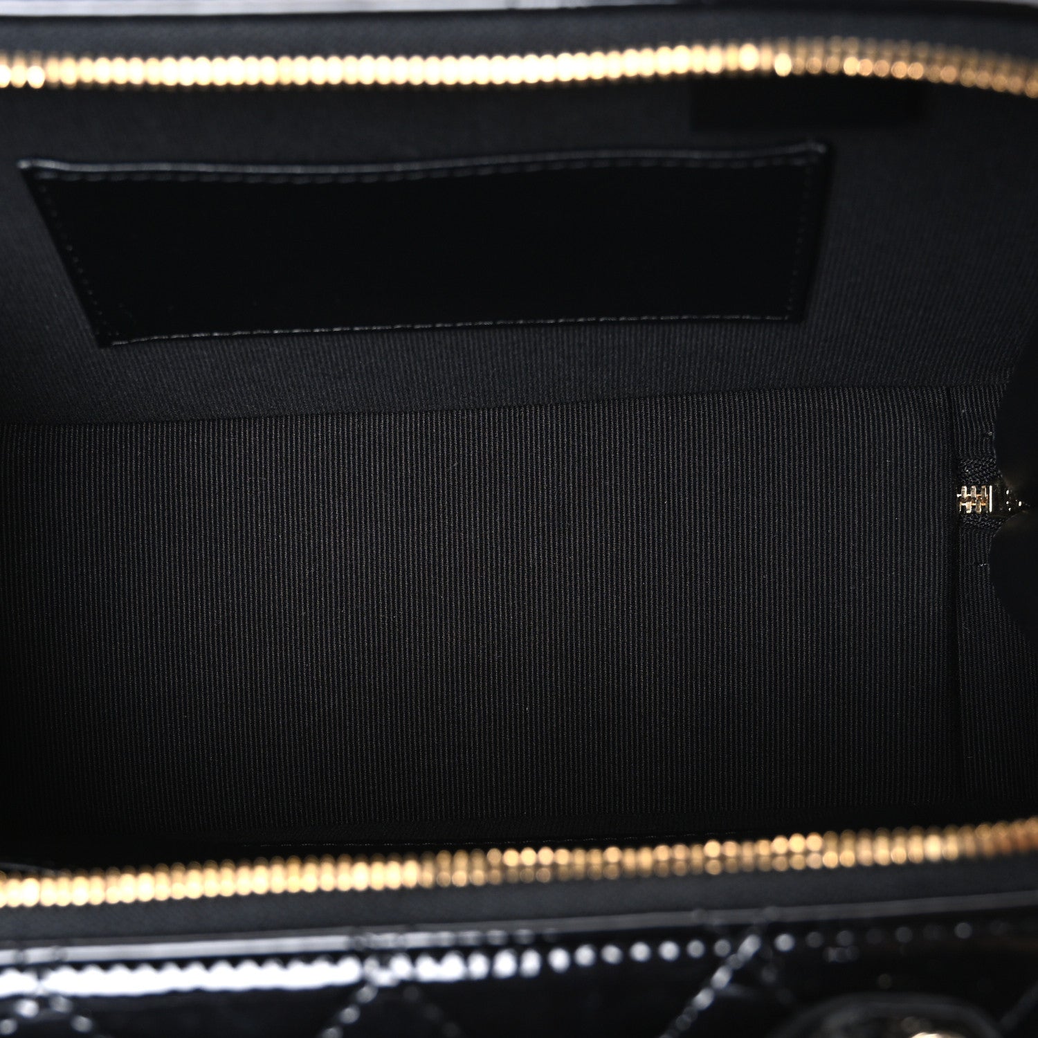 Chanel Patent Quilted Top Handle Vanity Case Black 4 of 9