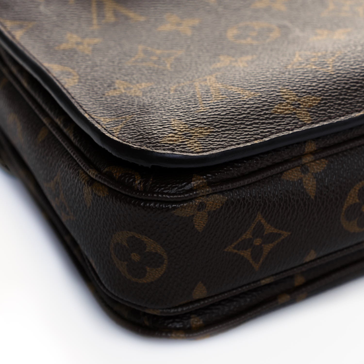 Louis Vuitton Monogram Pochette Metis 11 of 13