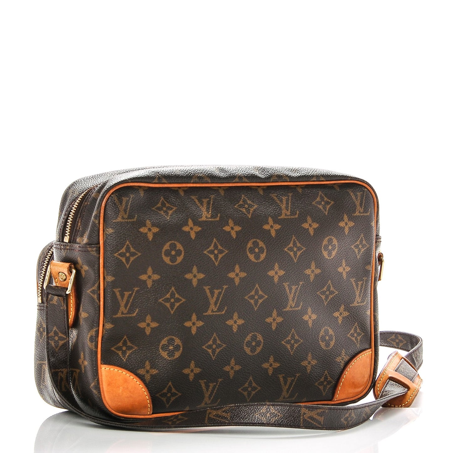 Monogram Nil 28