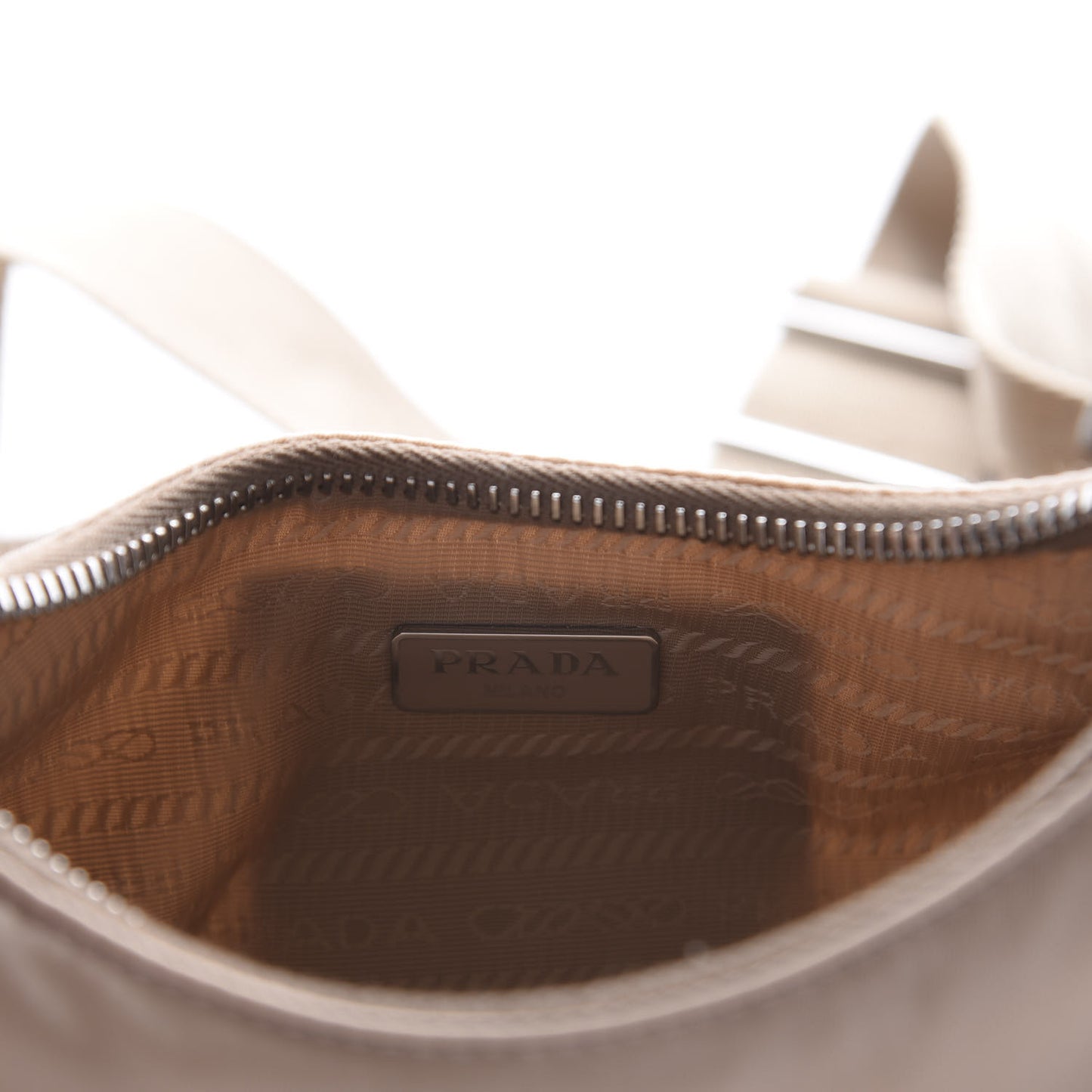 Nylon Re-Edition 2005 Shoulder Bag Cammeo