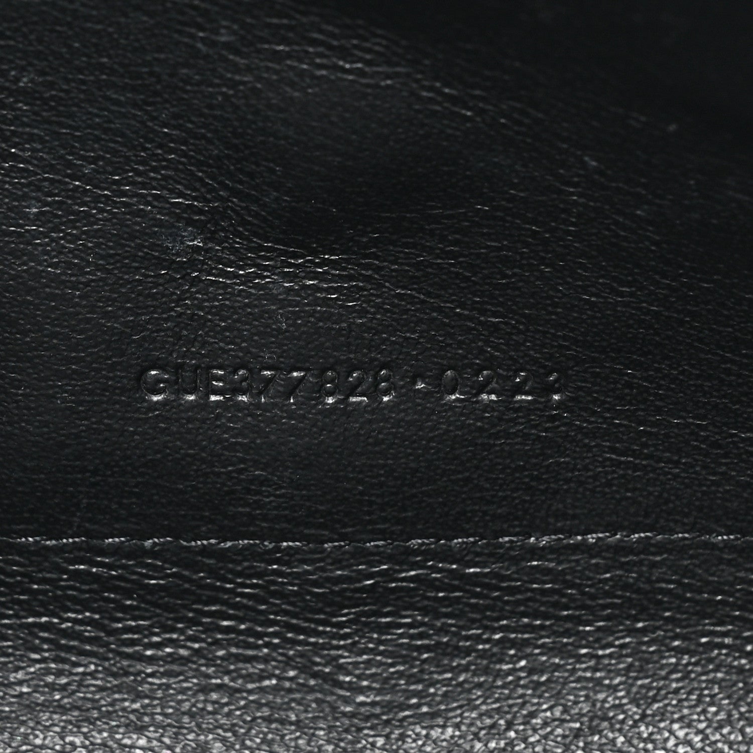 Saint Laurent Grain De Poudre Matelasse Chevron Monogram Chain Wallet Black 9 of 12