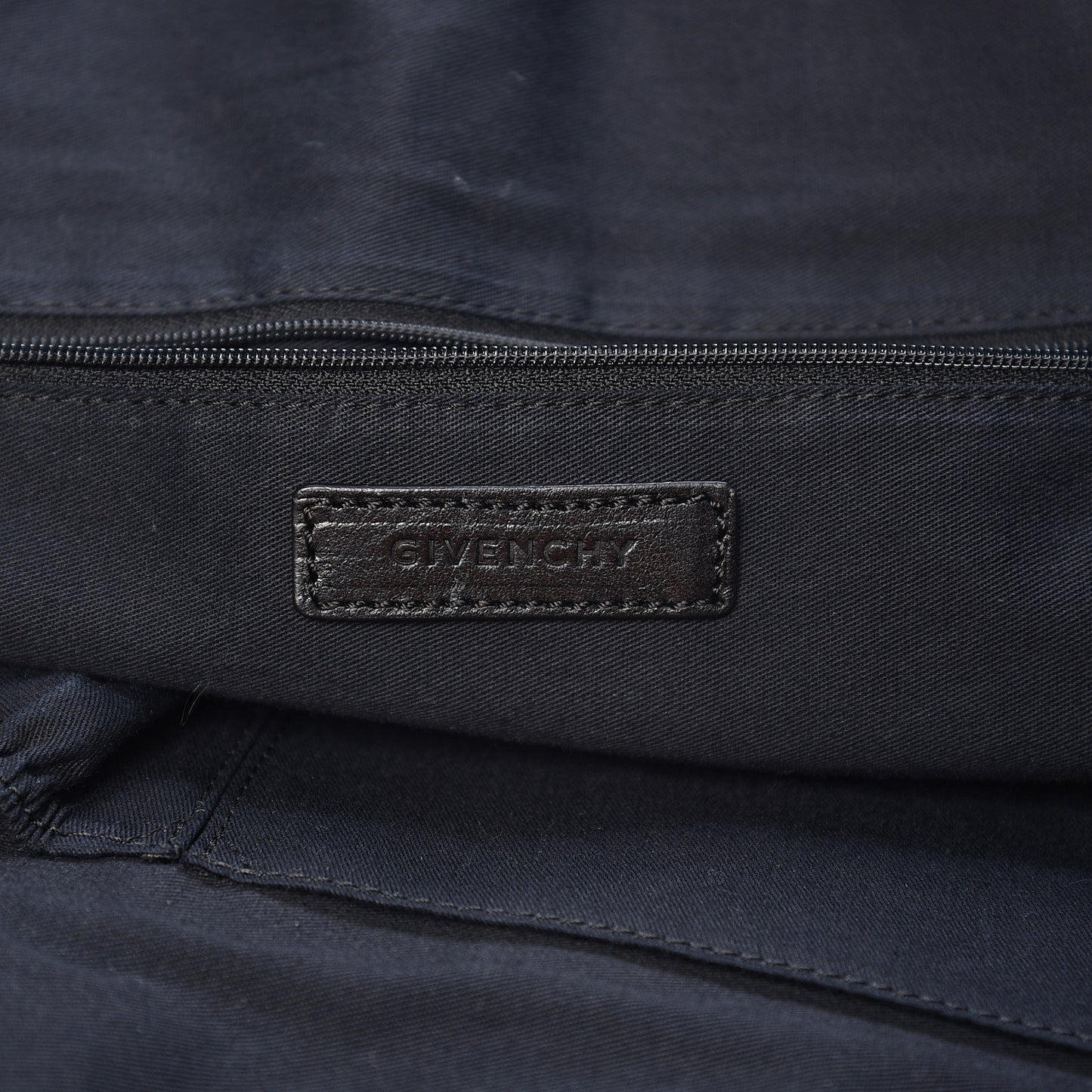 Lambskin Medium Nightingale Black