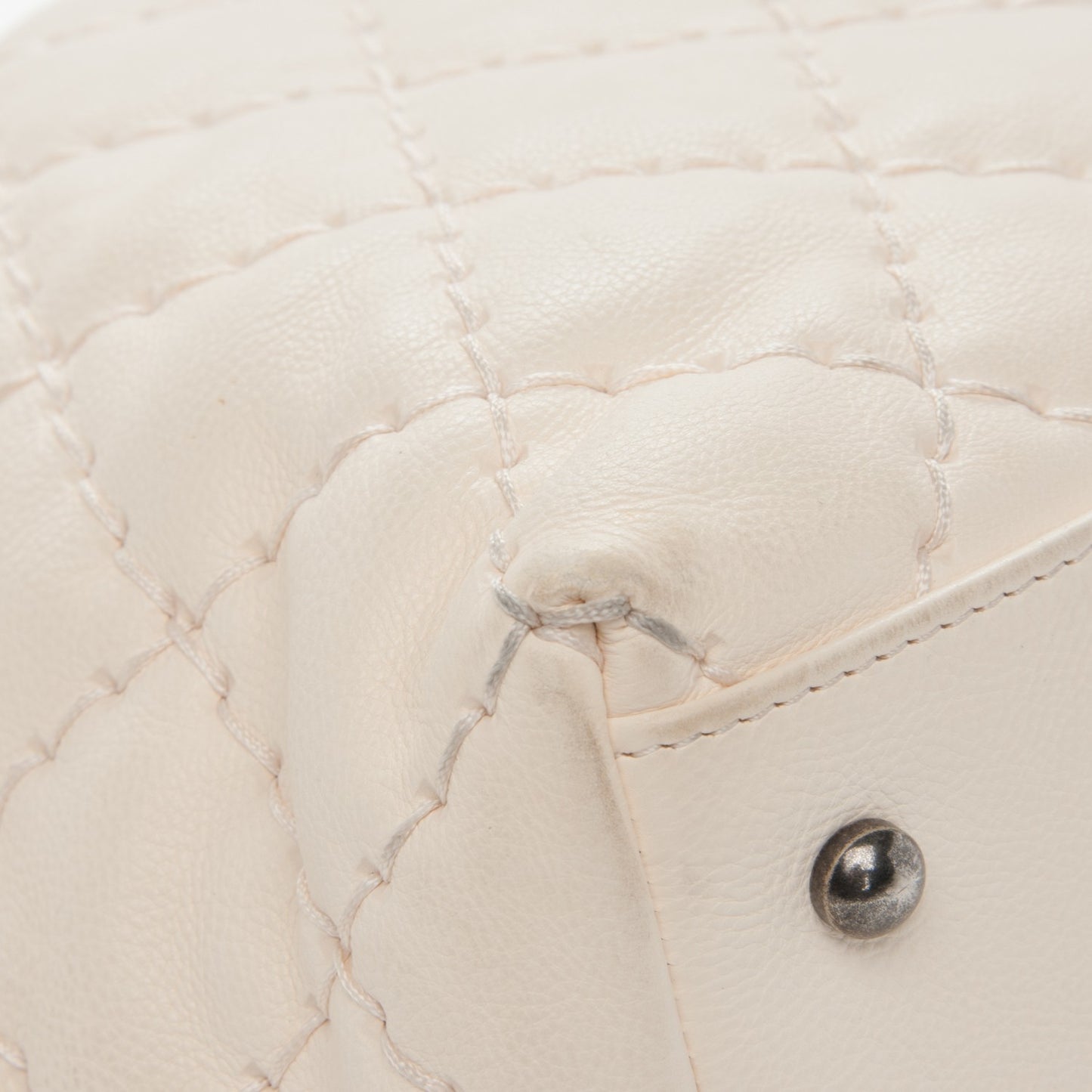 Calfskin Ultimate Stitch Shopping Tote White