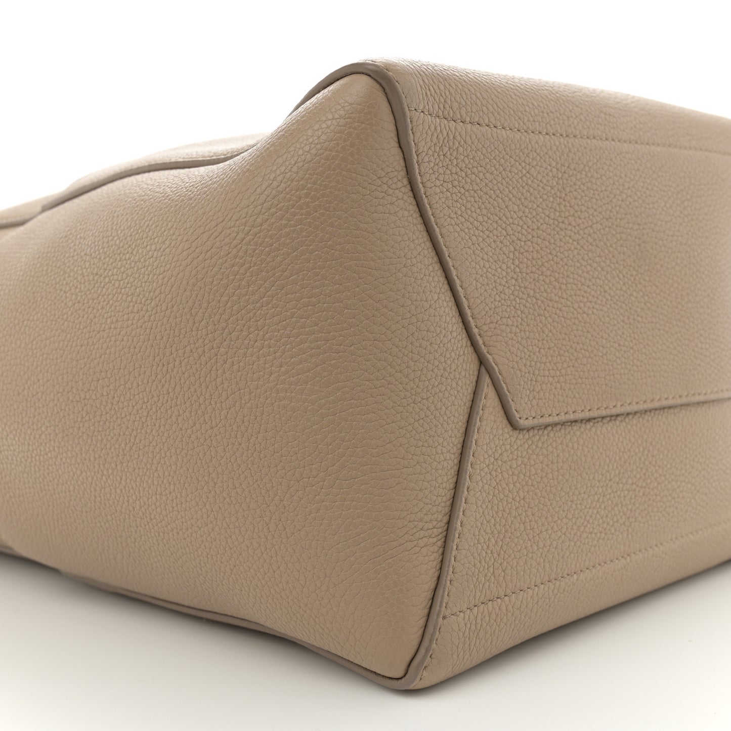 Soft Grained Calfskin Sangle Bucket Bag Dune