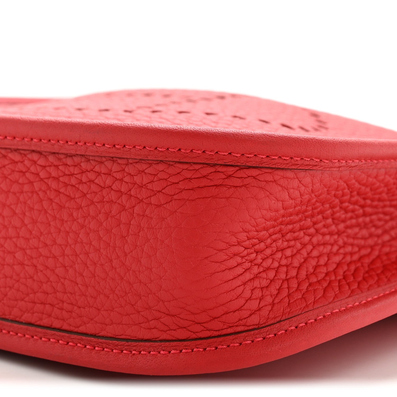 Hermes Taurillon Clemence Evelyne TPM Rouge Casaque 1843429
