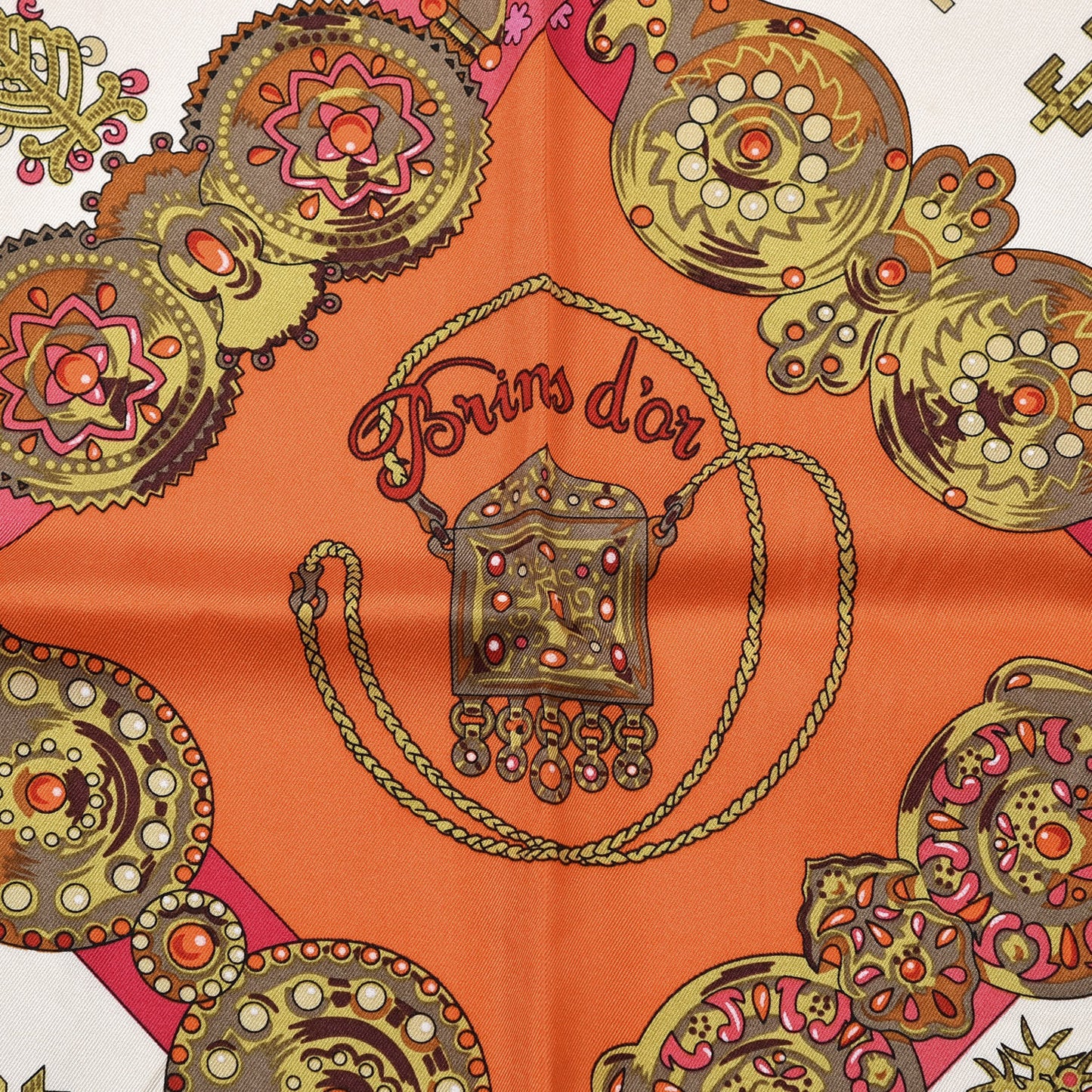 Silk Brins D'Or Scarf 90