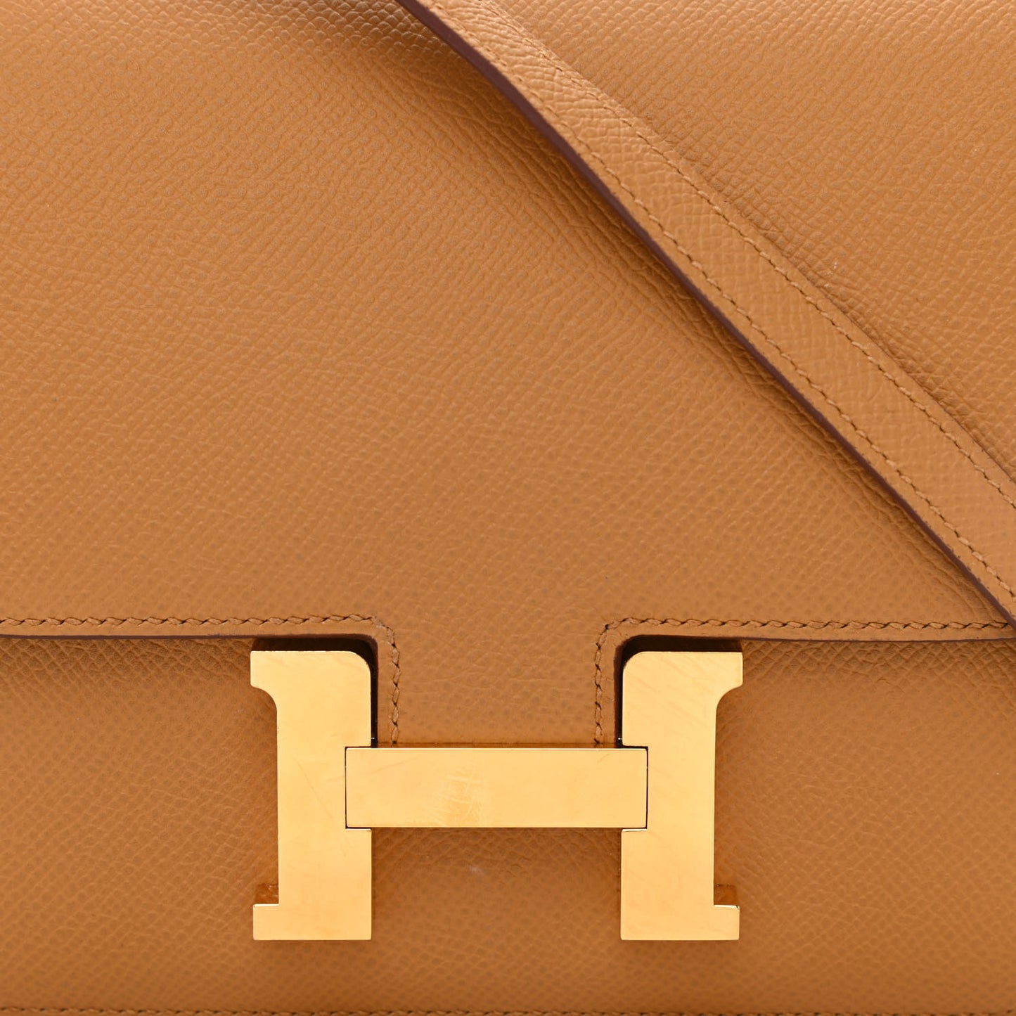 Epsom Constance 18 Sesame