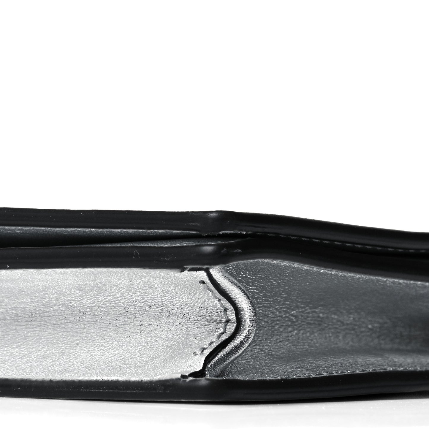 Vitello Catalan Mirror Logo Embossed Medium Wallet On Chain Argento