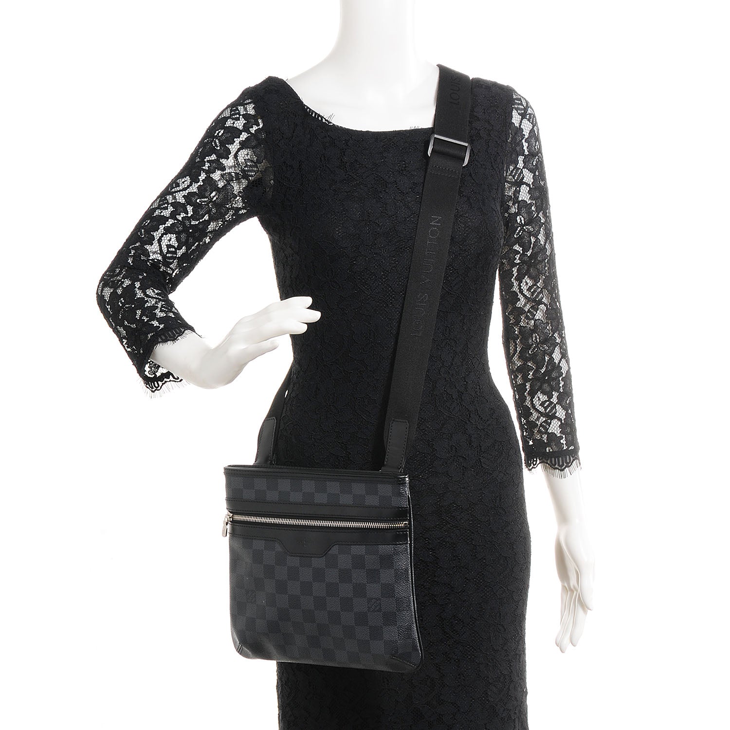 Louis Vuitton Damier Graphite Thomas 2 of 8