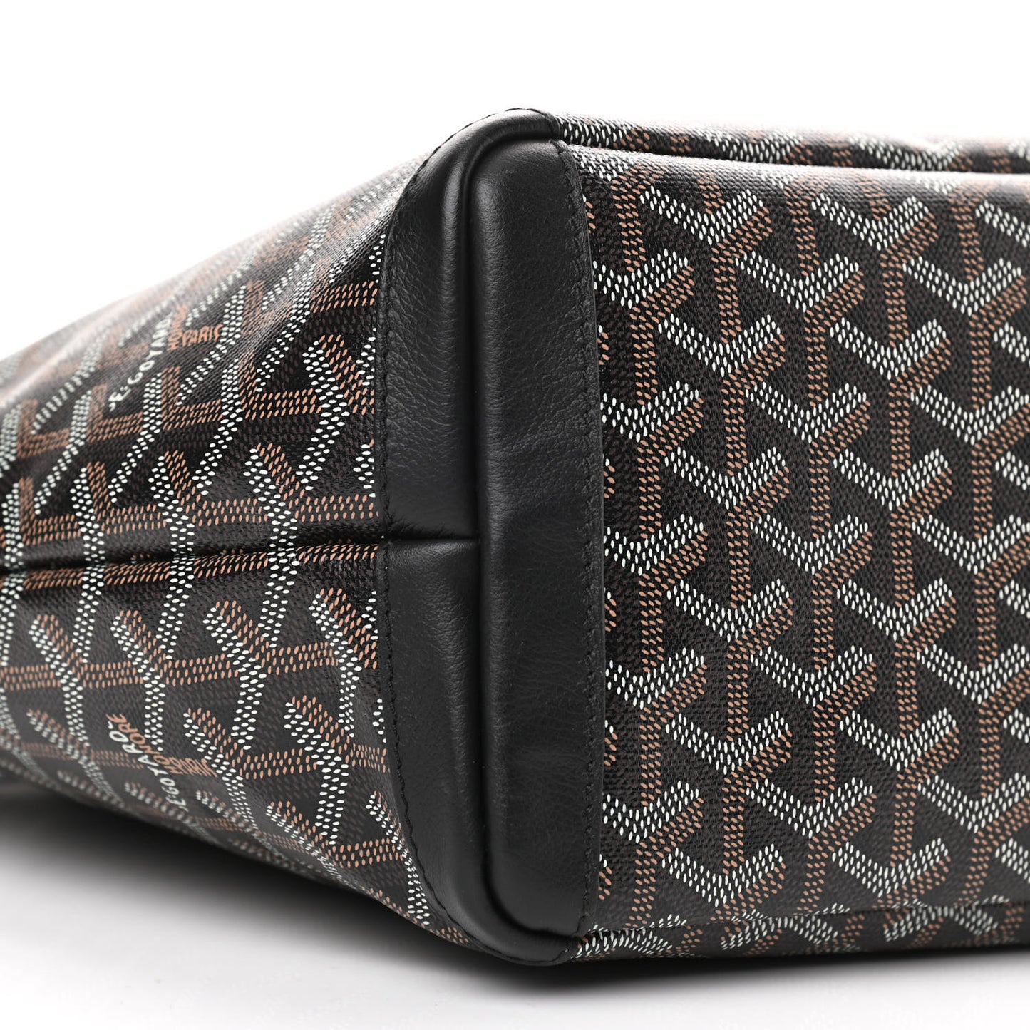 Goyardine Artois PM Black