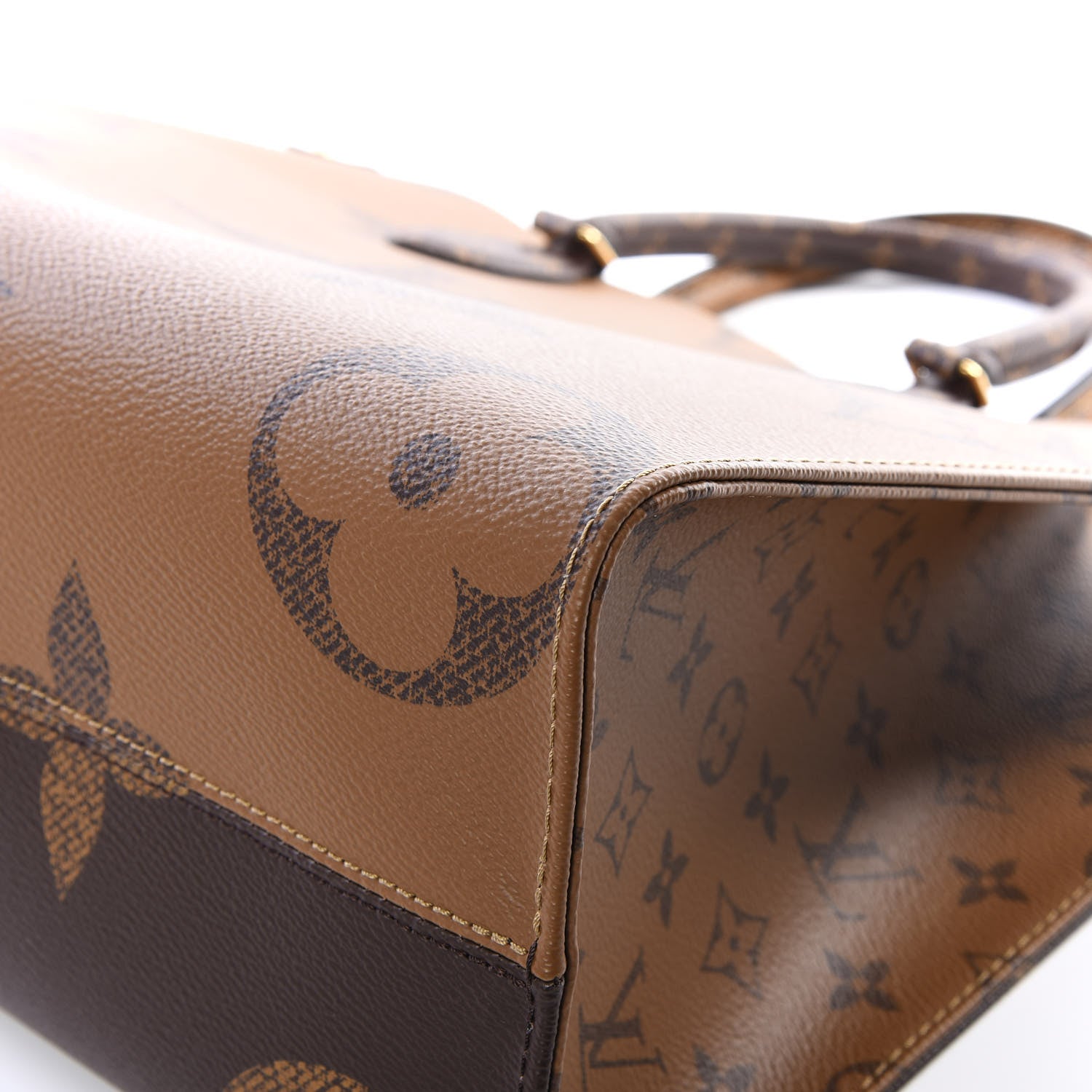 Louis Vuitton Reverse Monogram Giant Onthego MM 8 of 11