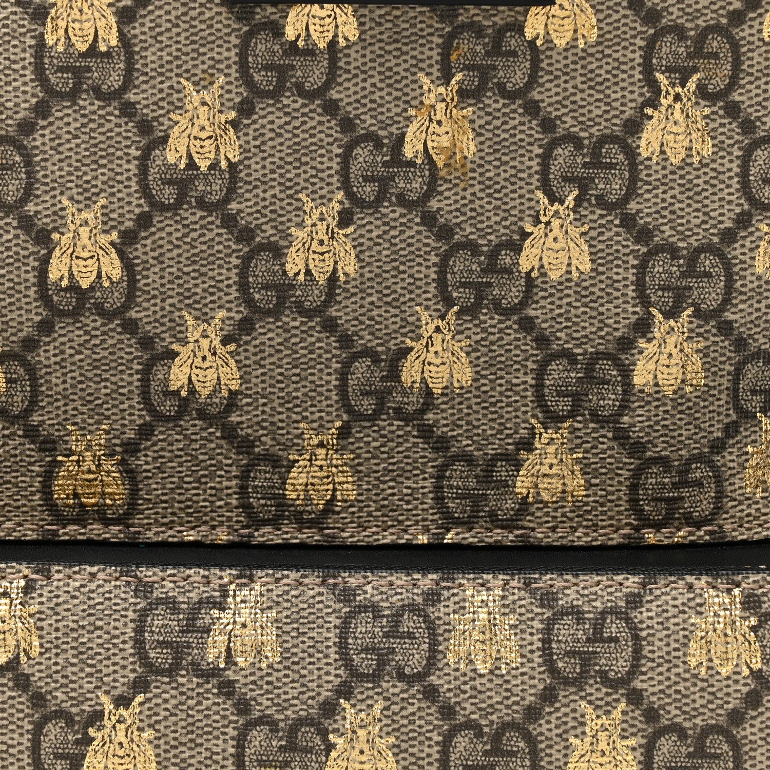 Gucci GG Supreme Monogram Bees Print Small Day Backpack Beige Oro Black 8 of 10