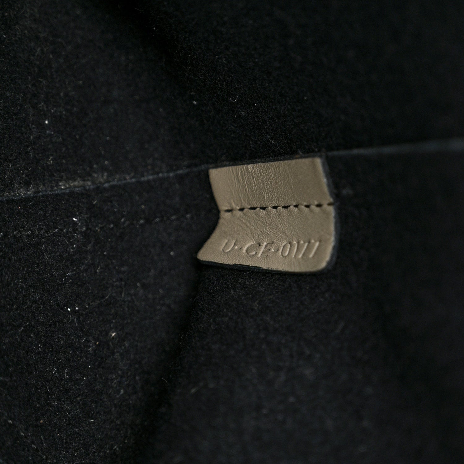 Celine Shiny Smooth Calfskin Small Twisted Cabas 8 of 22