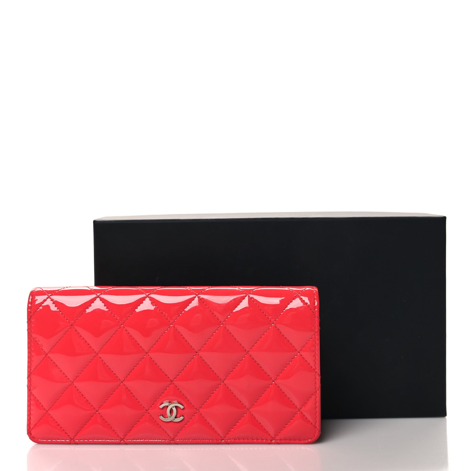 Chanel Patent Calfskin Quilted Yen Wallet Pink 10 of 10