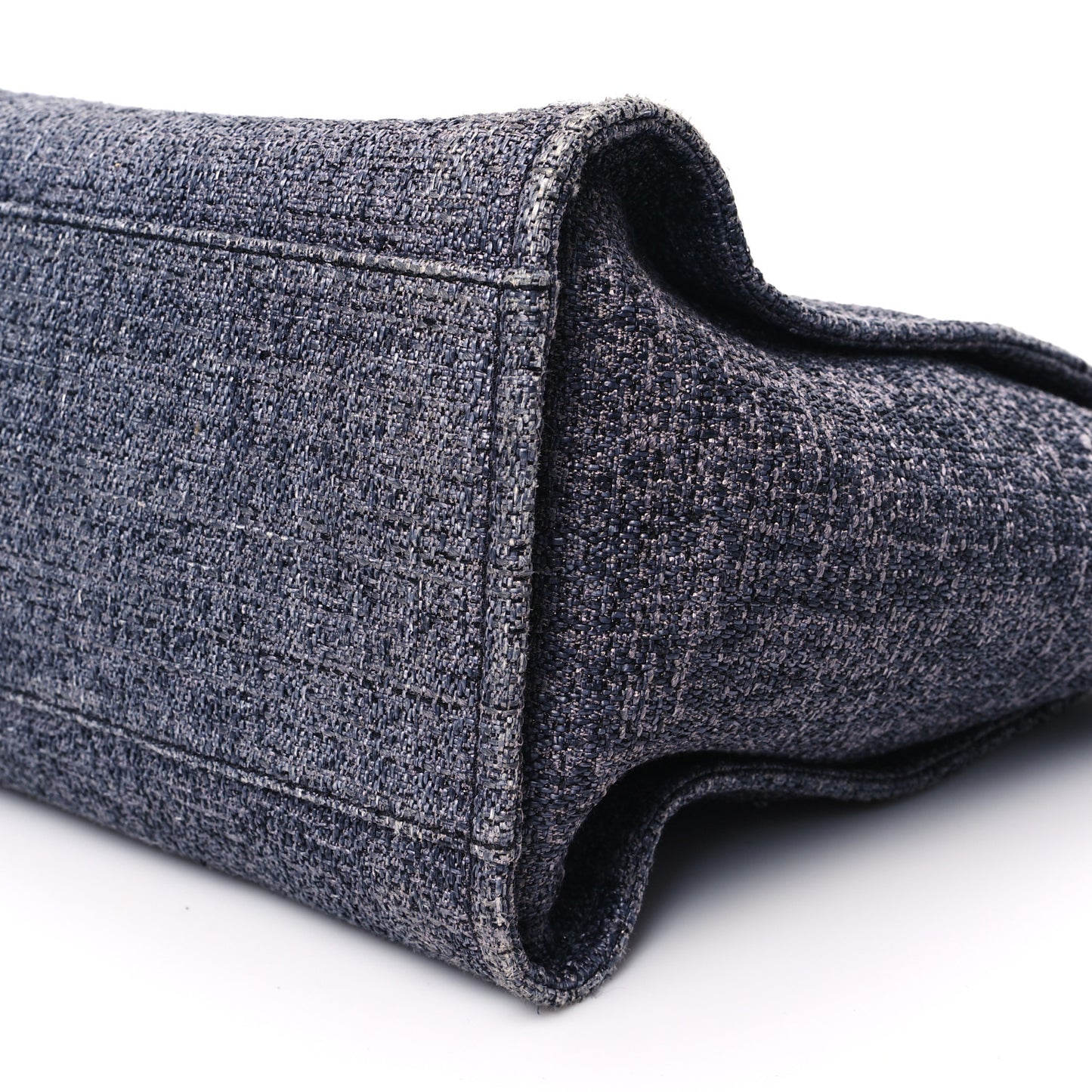 Lurex Boucle Medium Deauville Tote Black