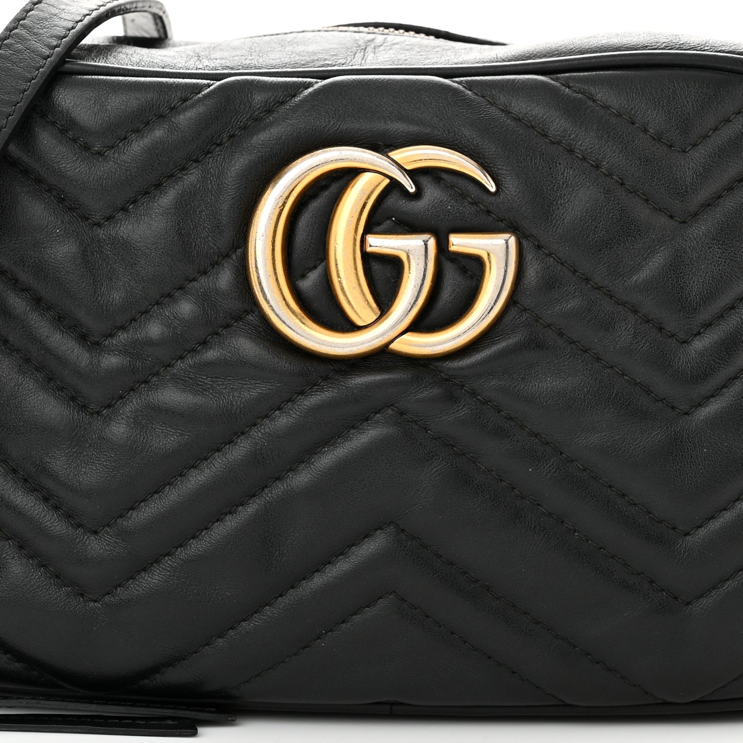 Calfskin Matelasse Small GG Marmont Chain Shoulder Bag Black