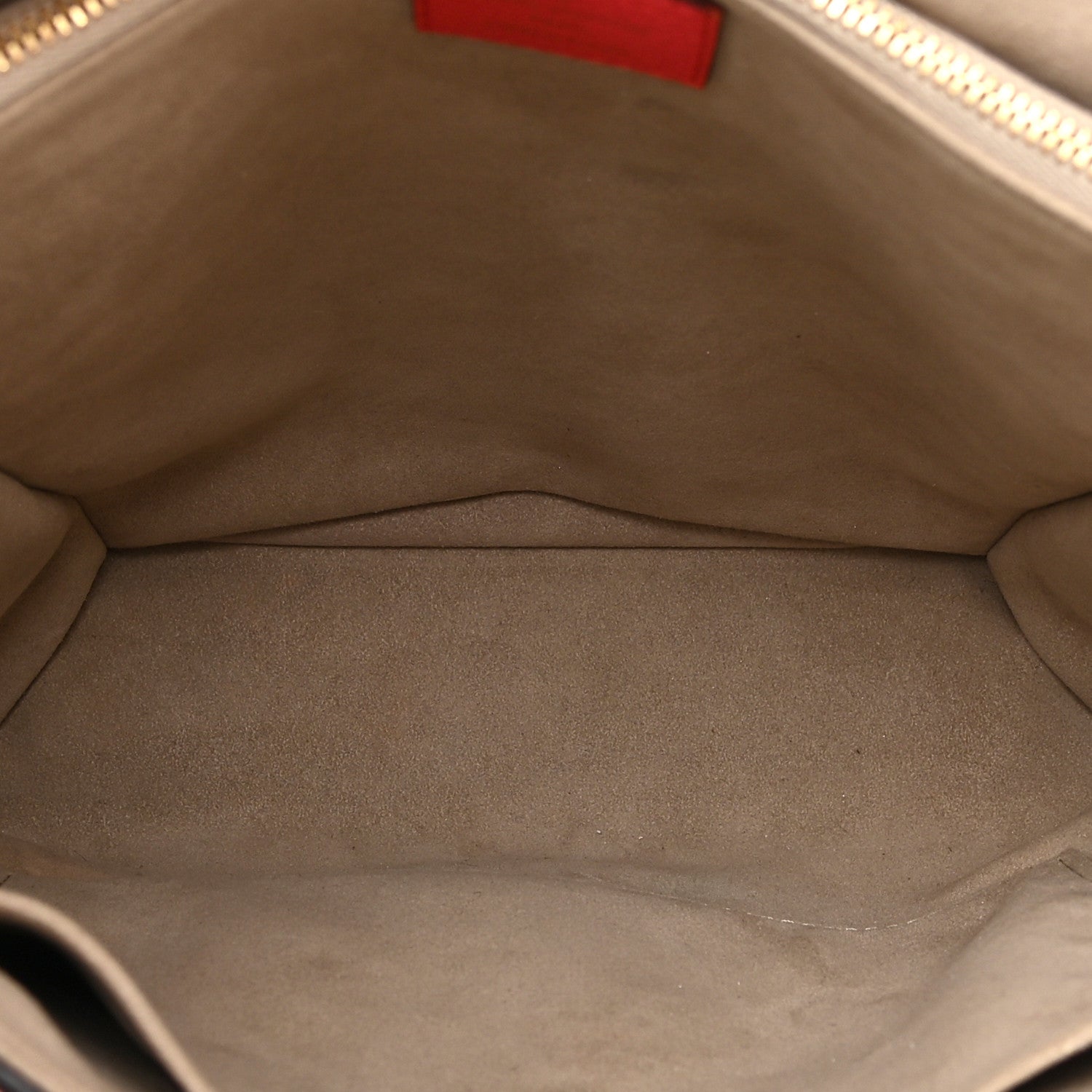 Louis Vuitton Taurillon Volta Coquelicot 6 of 18