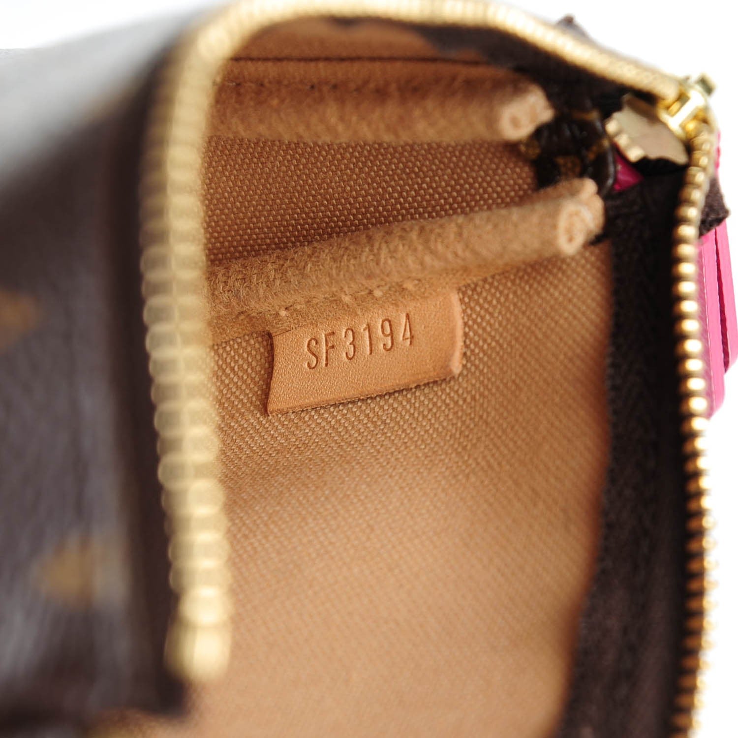 Louis Vuitton Monogram 2014 Christmas Animation Mini Pochette Accessories 7 of 7