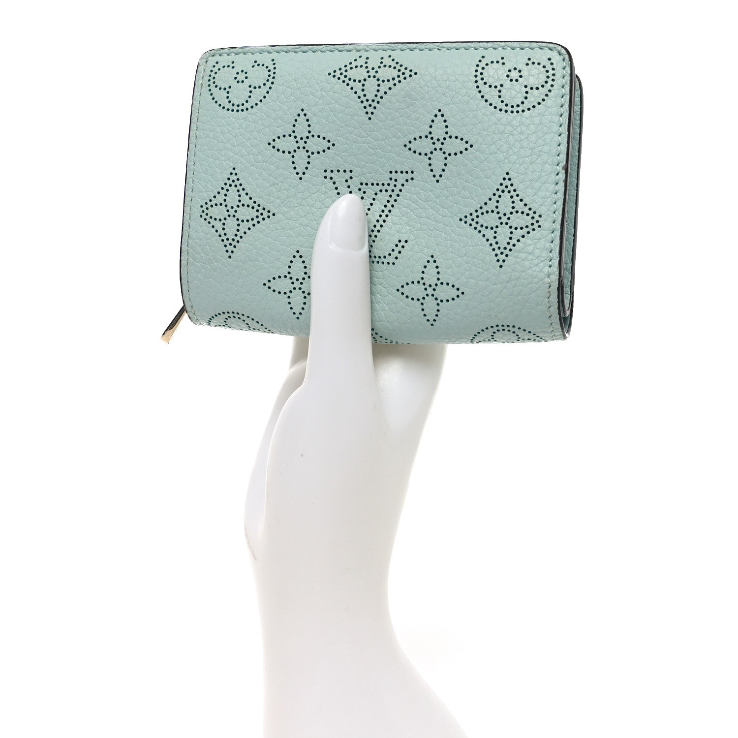 Louis Vuitton Mahina Clea Wallet Vert Lagon 1802055 – FASHIONPHILE