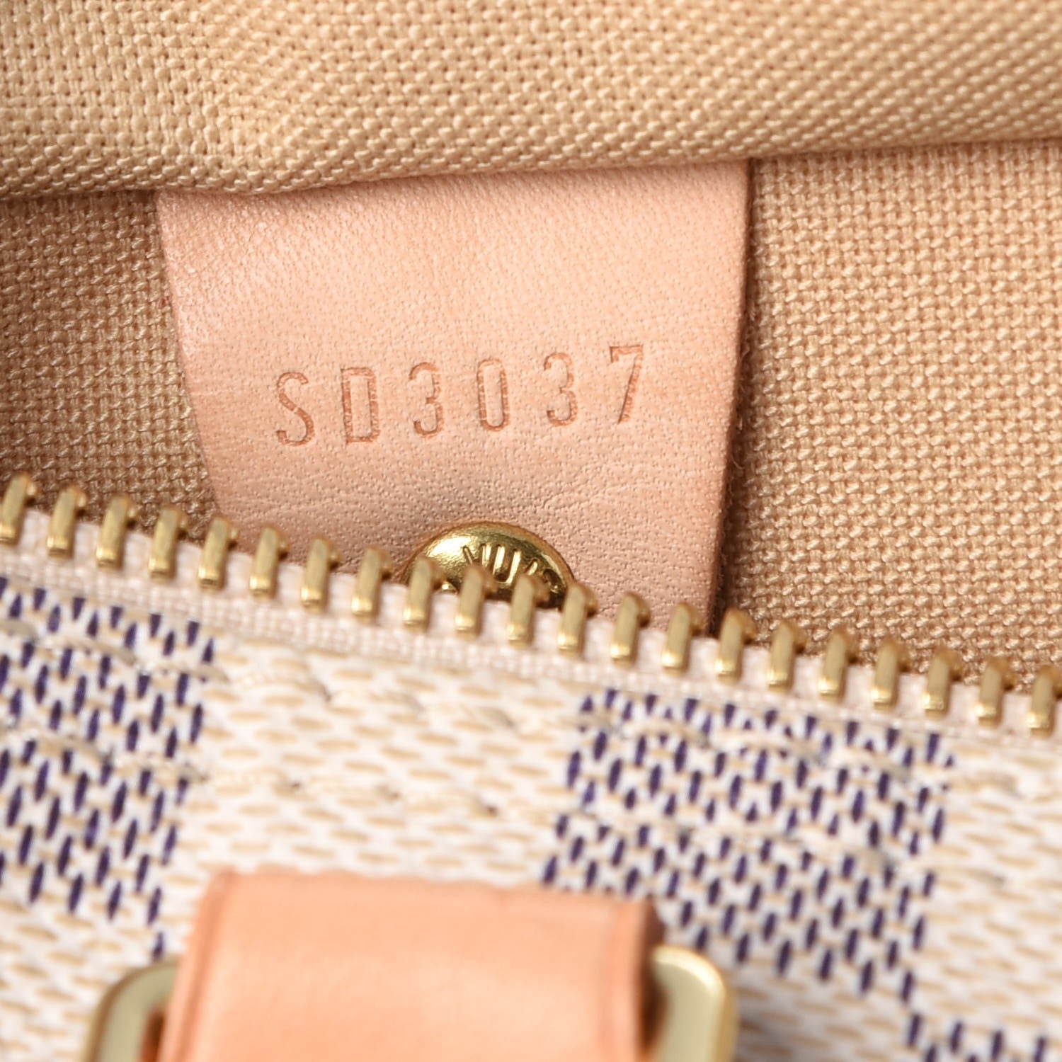 Louis Vuitton Damier Azur Speedy 30 7 of 13