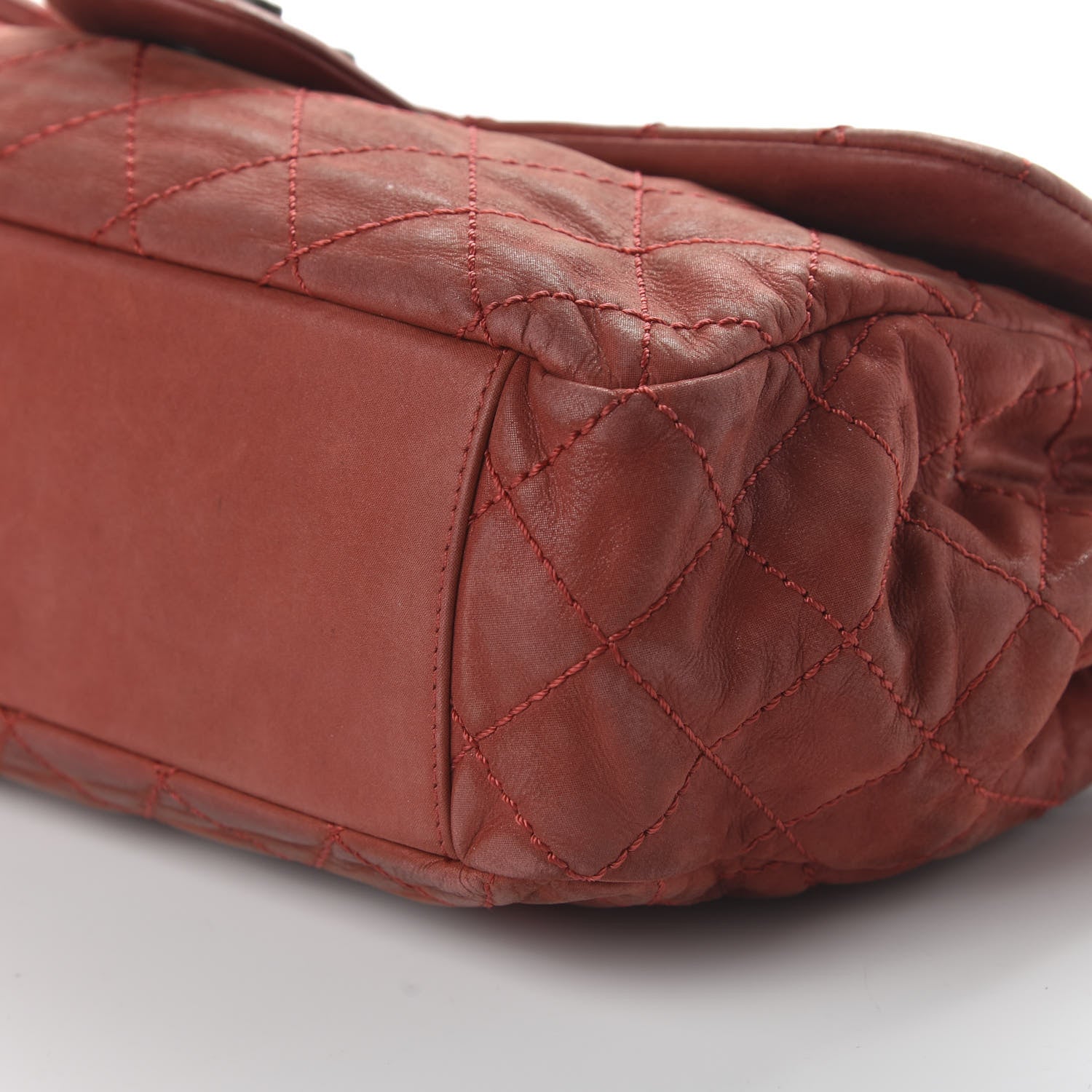 Chanel Iridescent Calfskin Large Coco Daily Flap Red 7 of 11