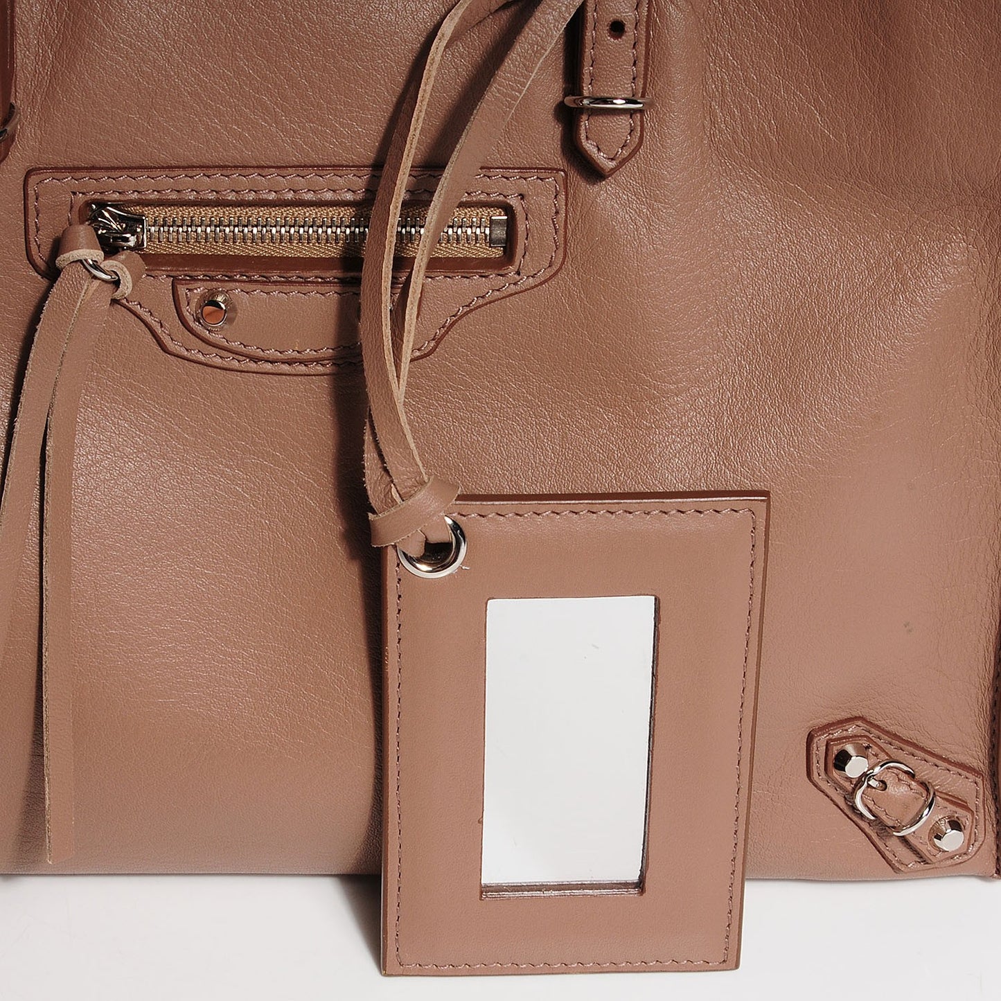 Veau Papier A6 Zip Around Tote Sable