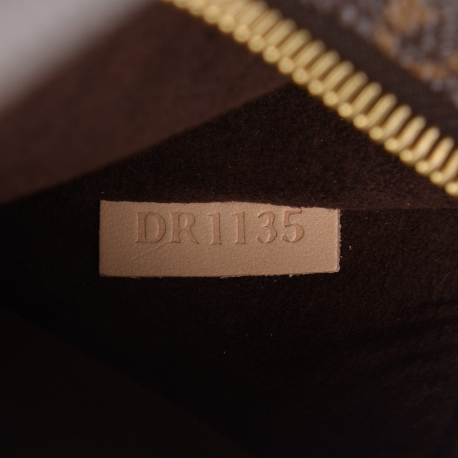 Louis Vuitton Monogram Pochette Metis 7 of 7