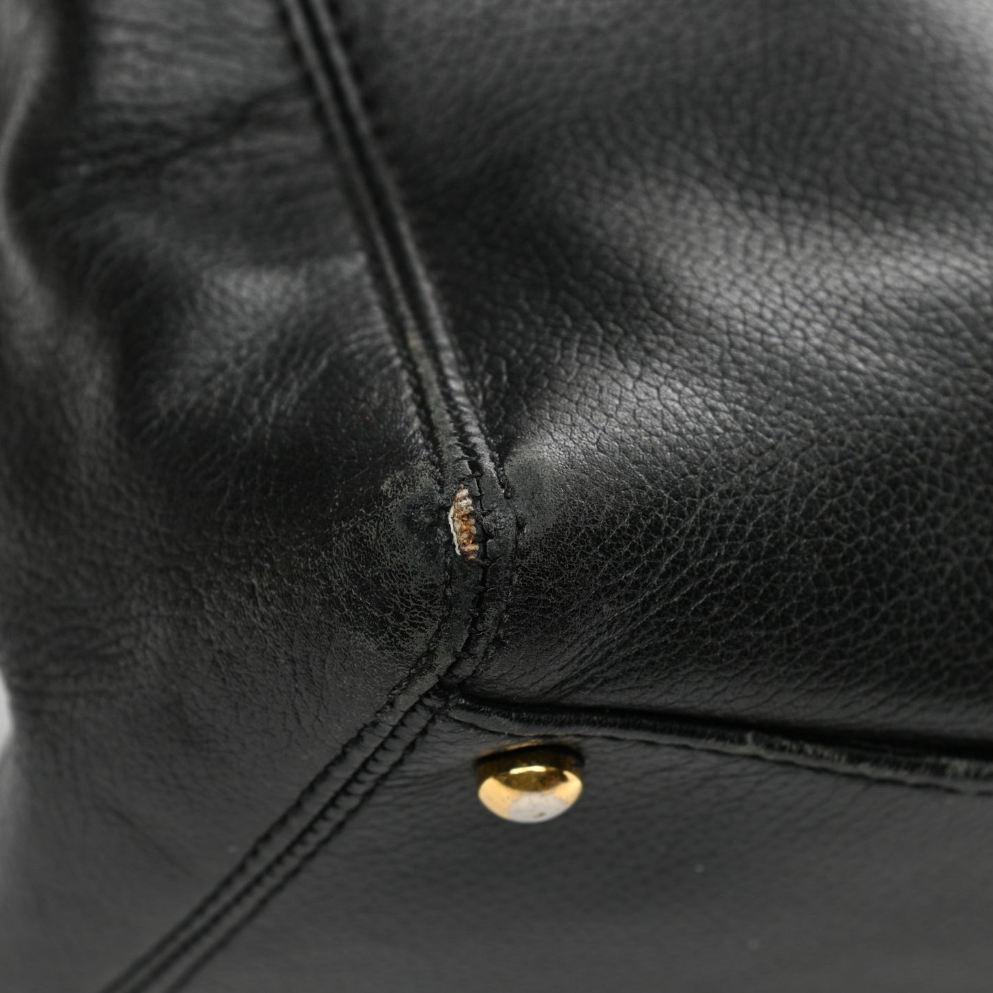 Calfskin Cerf Executive Shopper Tote Black