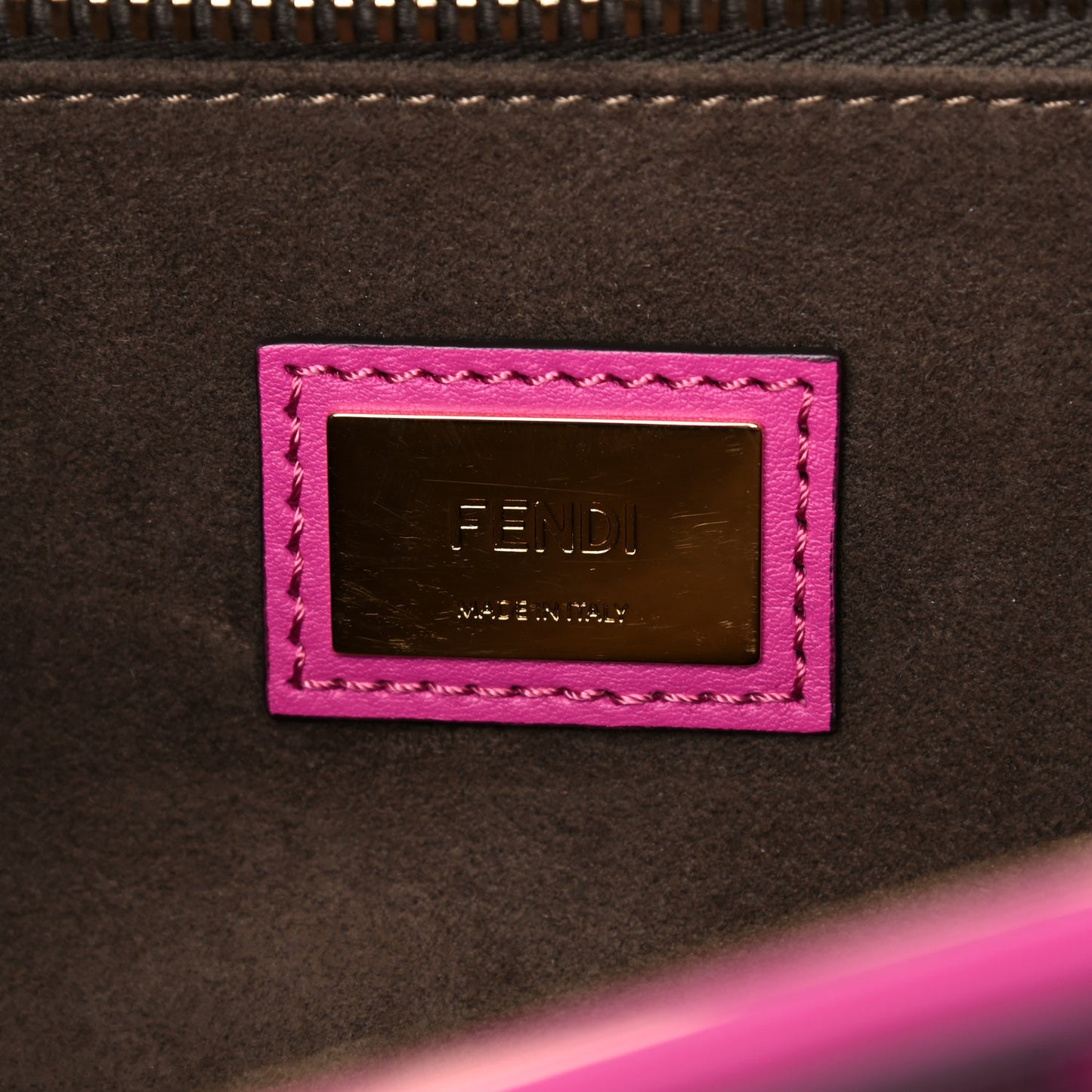 Vitello Seta Medium Peekaboo Iconic Satchel Magenta