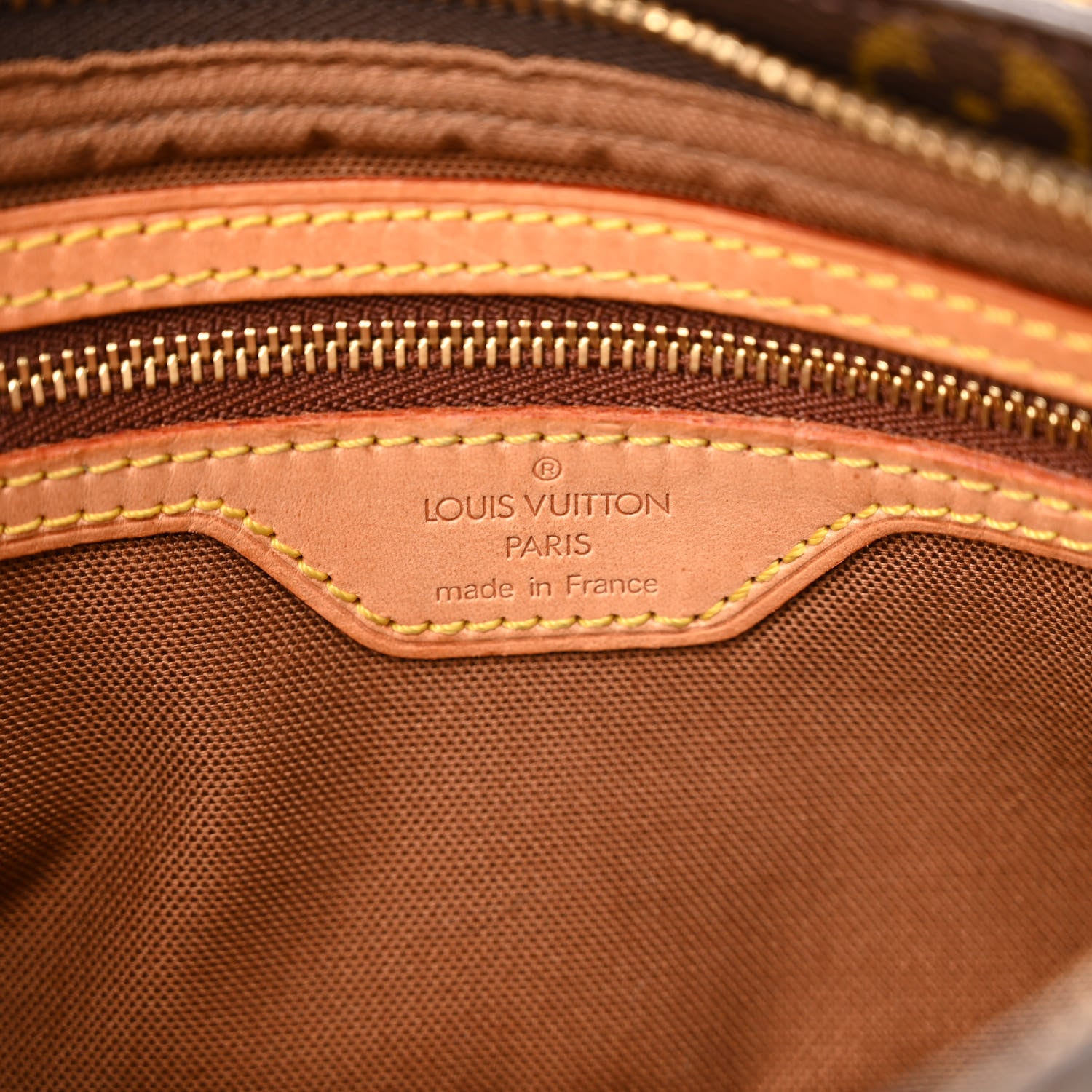 Louis Vuitton Monogram Trotteur 6 of 9