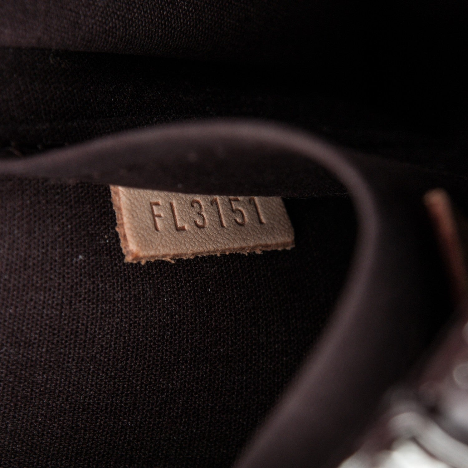 Louis Vuitton Vernis Bellflower PM Amarante 7 of 7