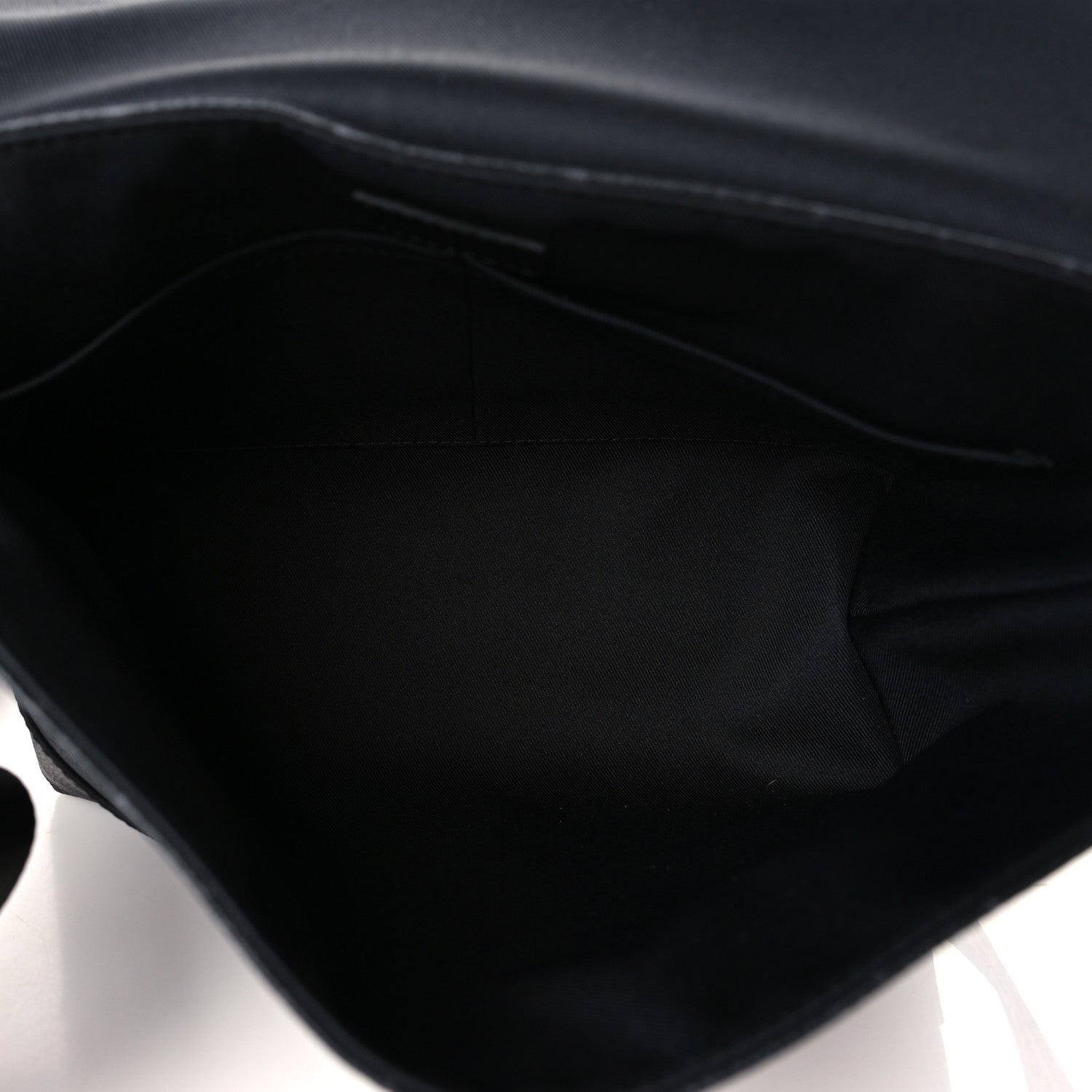 Louis Vuitton Monogram Eclipse Saumur Messenger NV Black 5 of 9