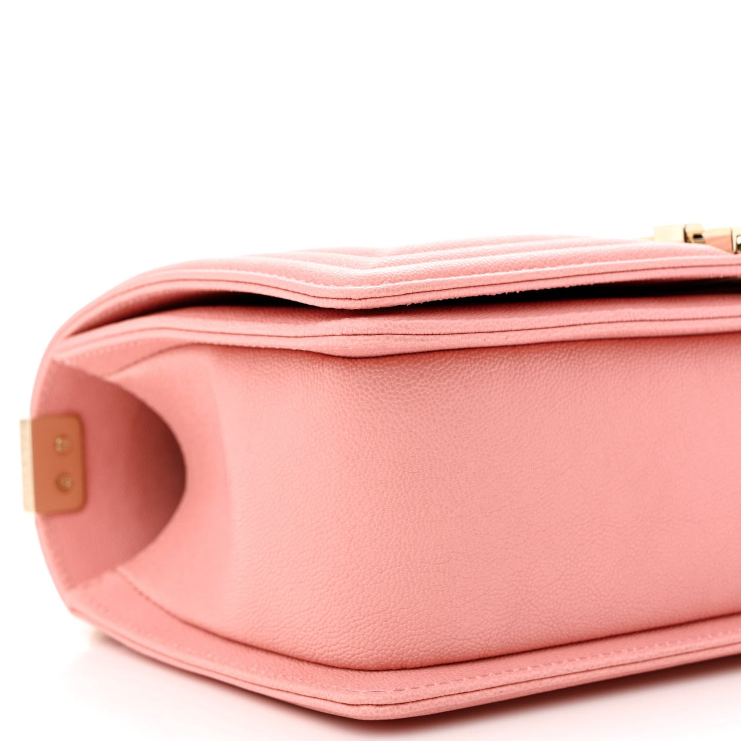 Caviar Quilted Medium Boy Flap Pink