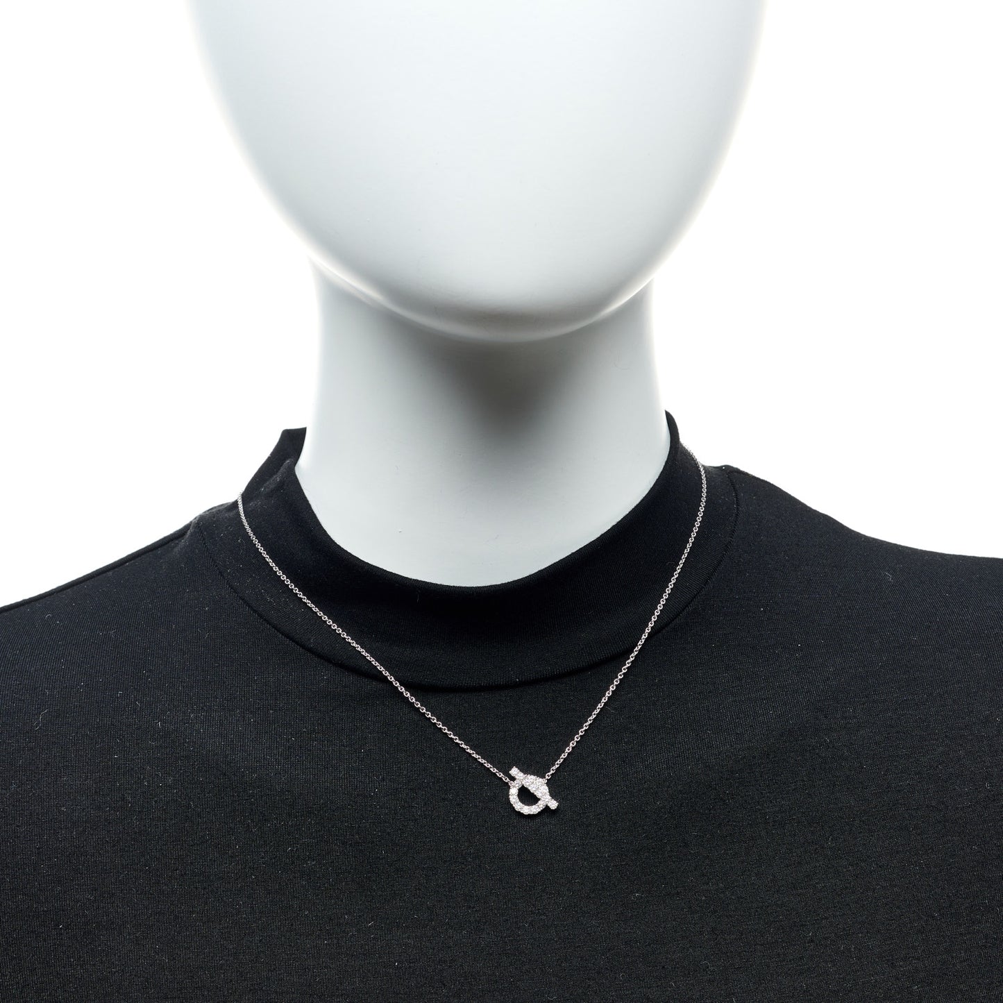 18K White Gold Diamond Finesse Pendant Necklace