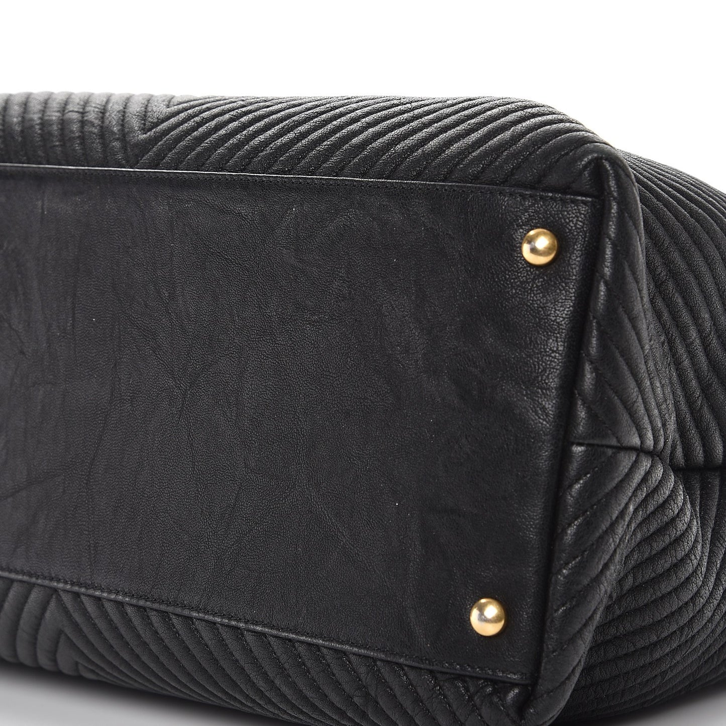 Wrinkled Lambskin Chevron Quilted Large Surpique Tote Black