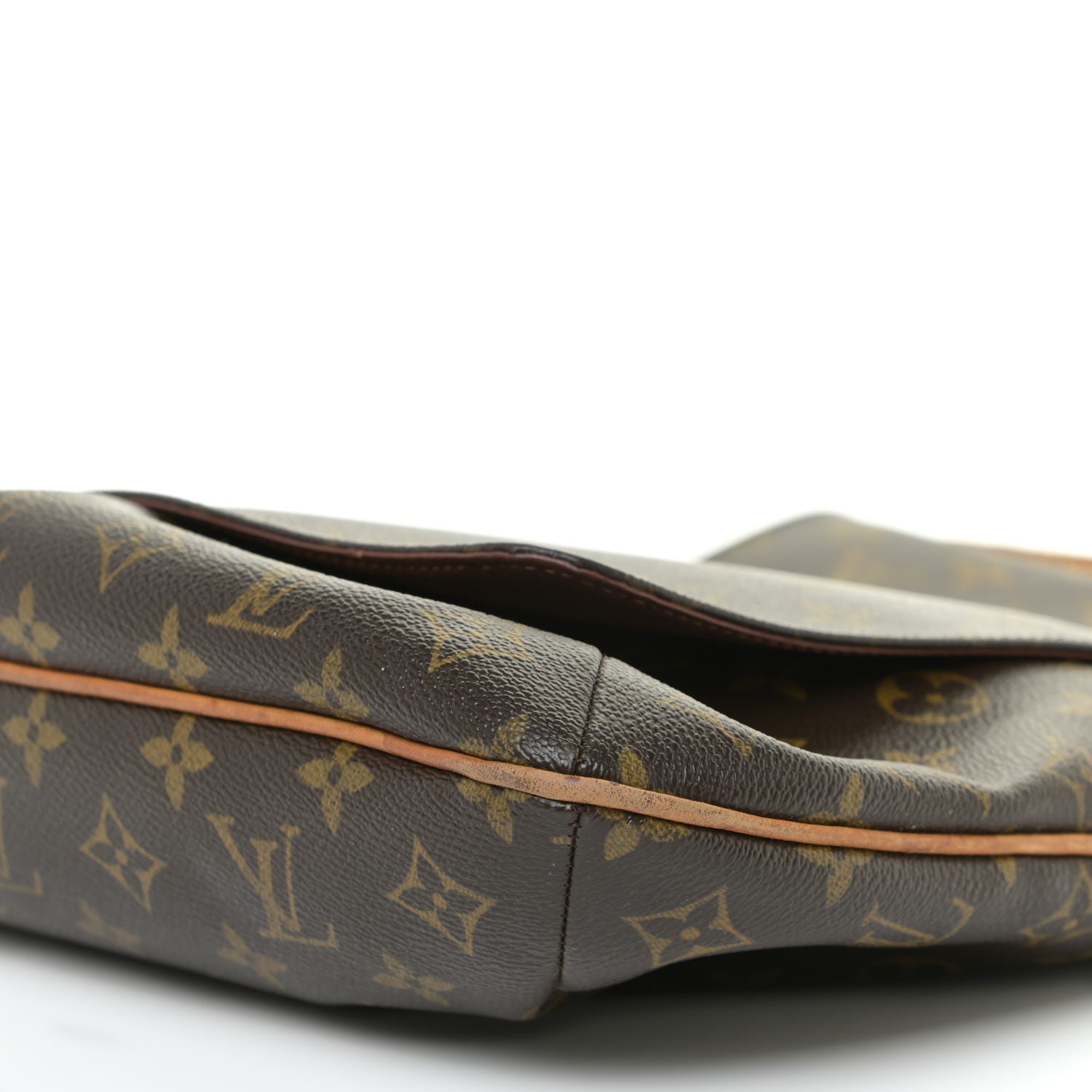 Louis Vuitton Monogram Musette GM 6 of 20