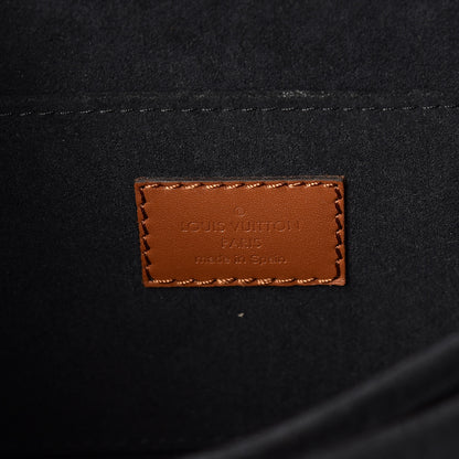 Louis Vuitton Reverse Monogram Dauphine MM 8 of 10