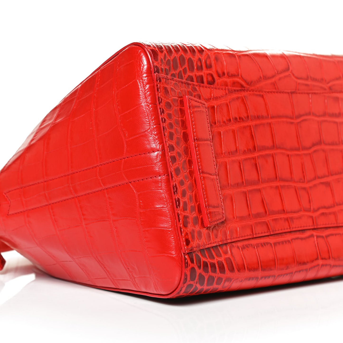 Calfskin Crocodile Embossed Medium Antigona Red