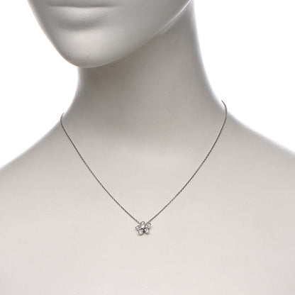 Van Cleef & Arpels 18K White Gold Diamond Socrate One Flower Pendant Necklace 2 of 9