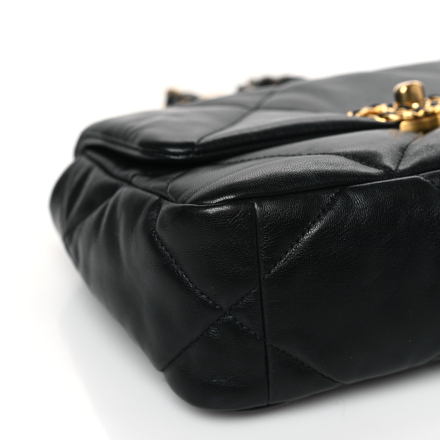 Lambskin Quilted Medium Chanel 19 Flap Black
