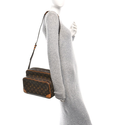 Louis Vuitton Monogram Nil 28 2 of 10