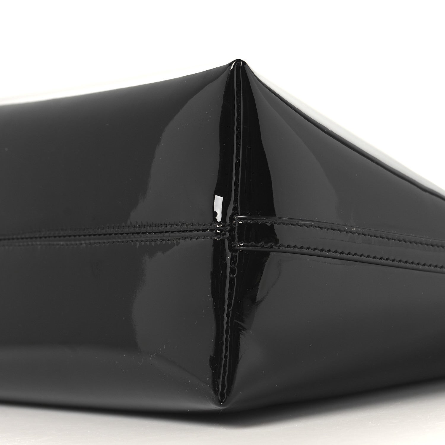 Saint Laurent Patent Calfskin Rendez-Vous Hobo Black 10 of 10