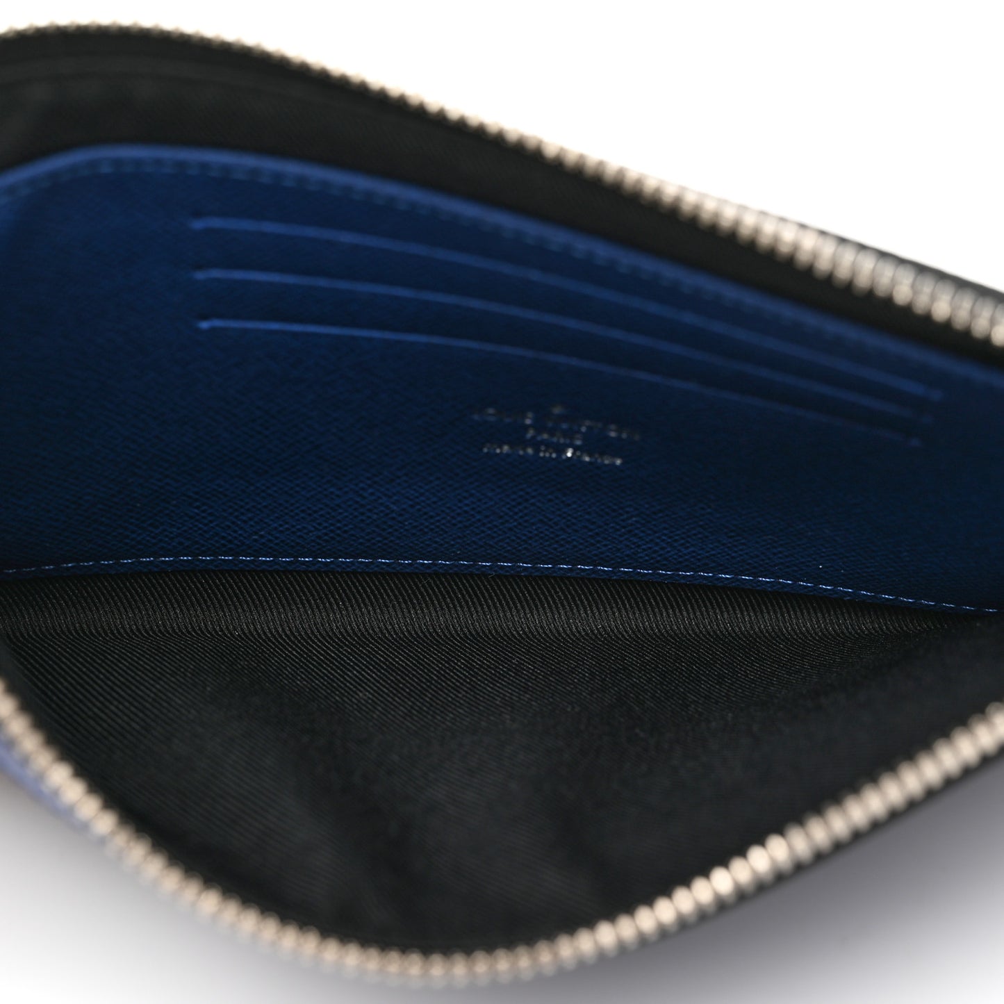 Taiga Monogram Pacific Discovery Pochette Cobalt