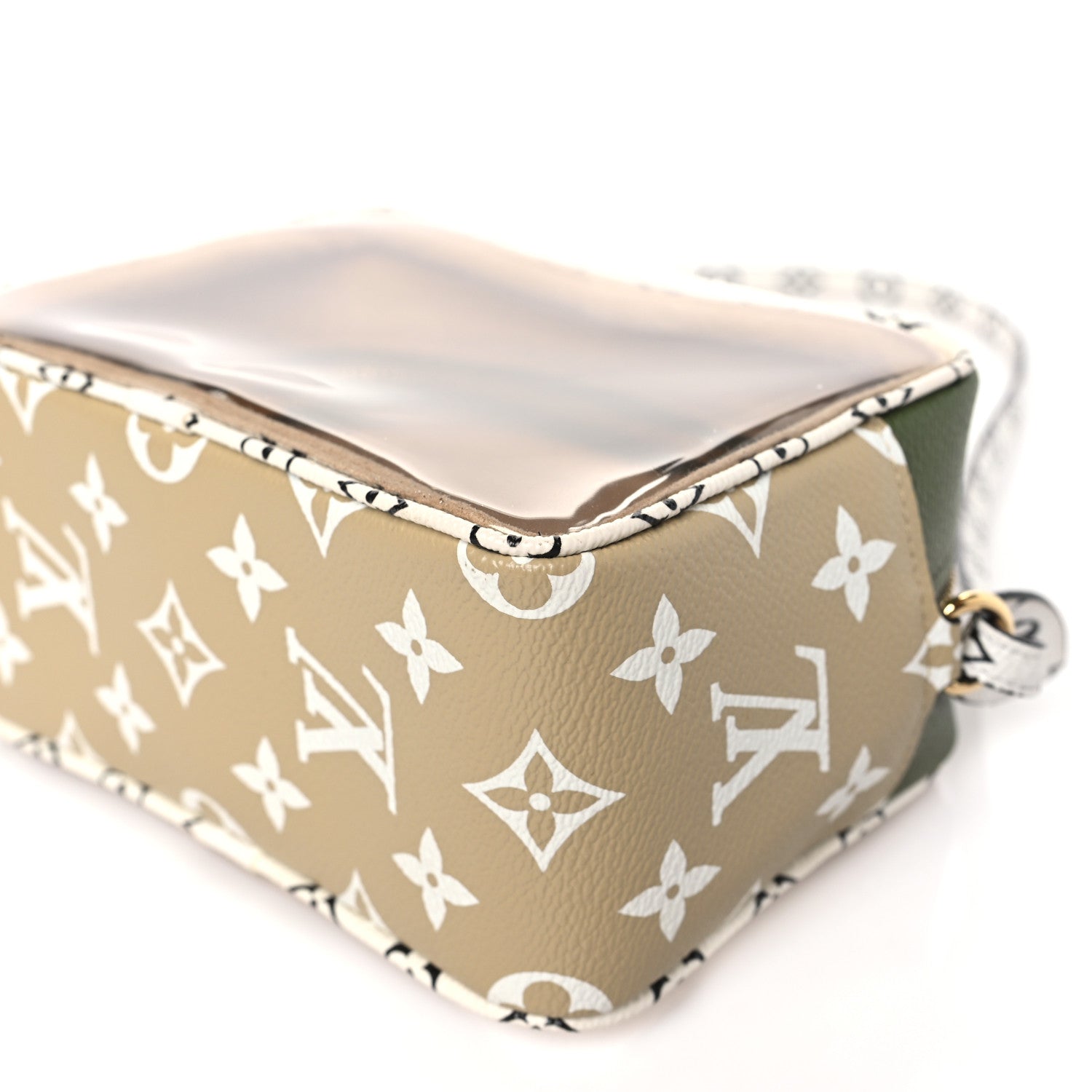 Louis Vuitton Monogram Giant Beach Pouch Kaki 8 of 8