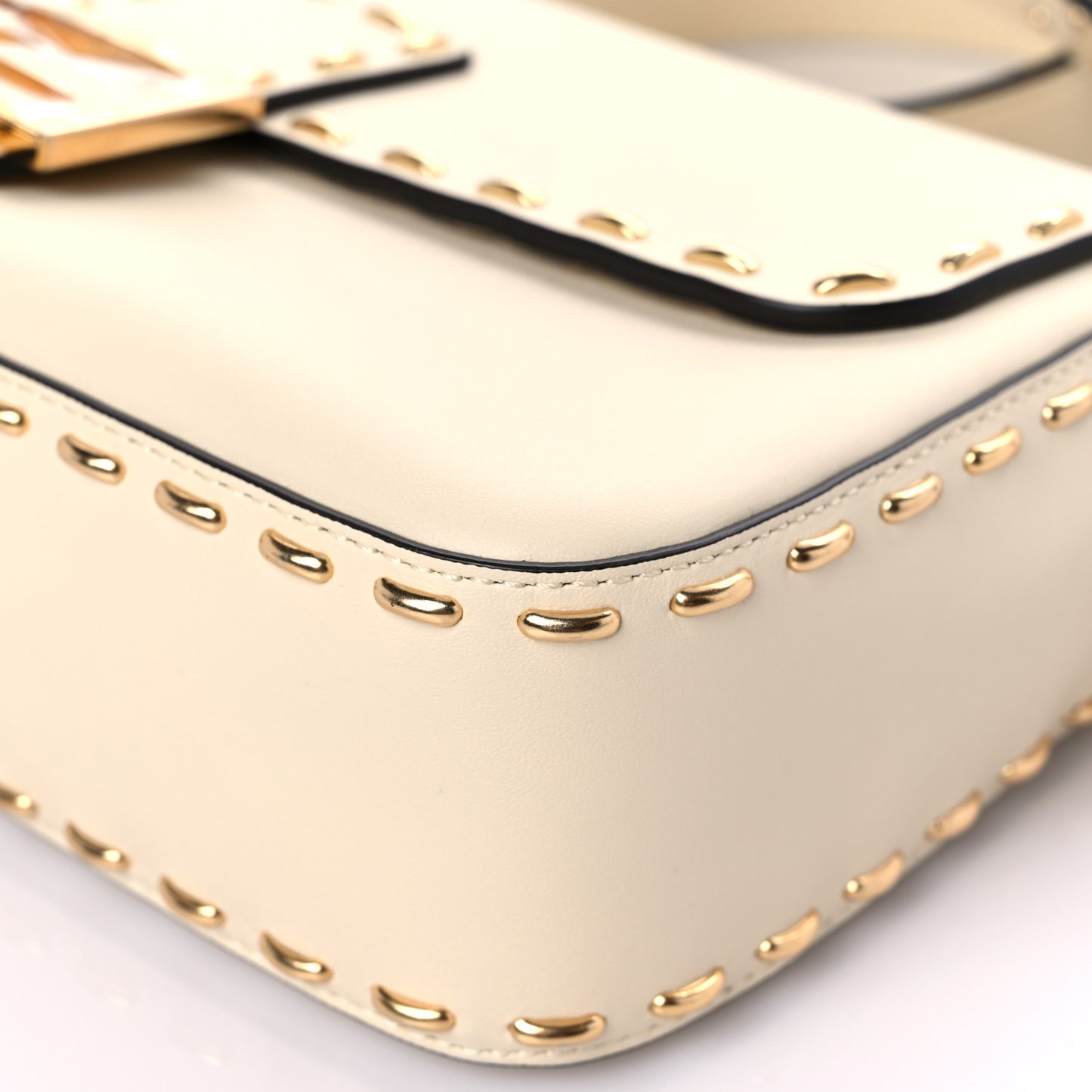 Vitello King Metal Stitch Baguette Pergamena