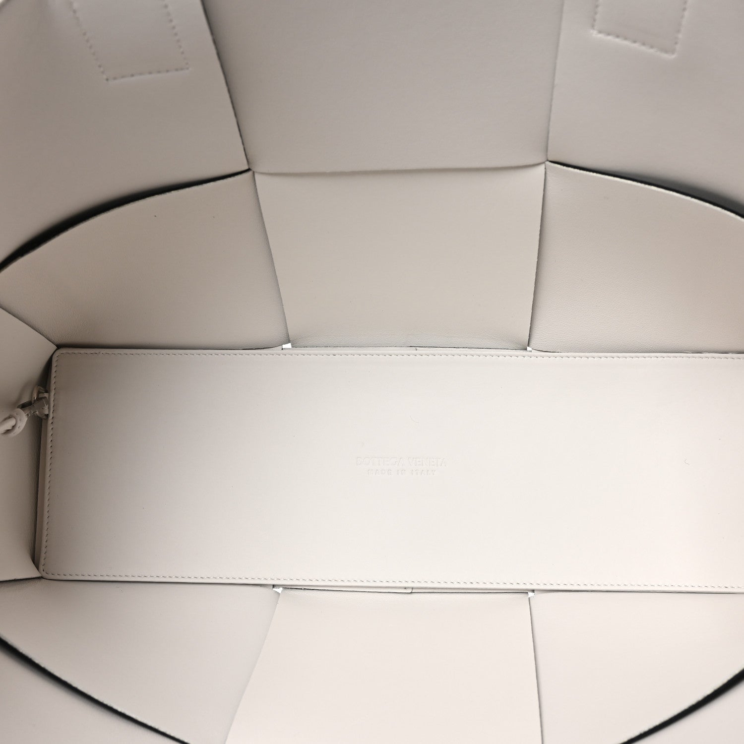 Bottega Veneta Nappa Maxi Intrecciato Medium Arco Tote Black White 6 of 10