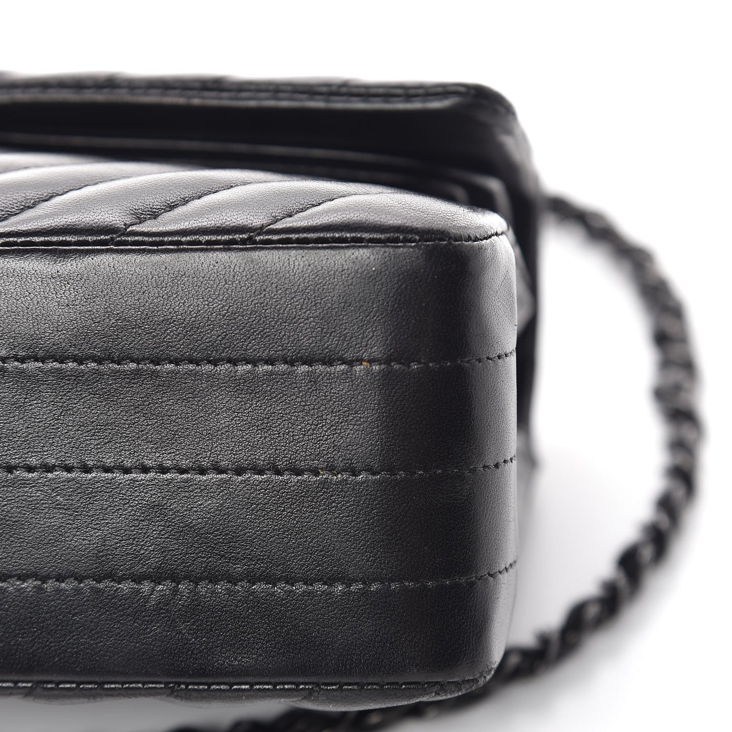 Lambskin Chevron Quilted Medium Double Flap So Black