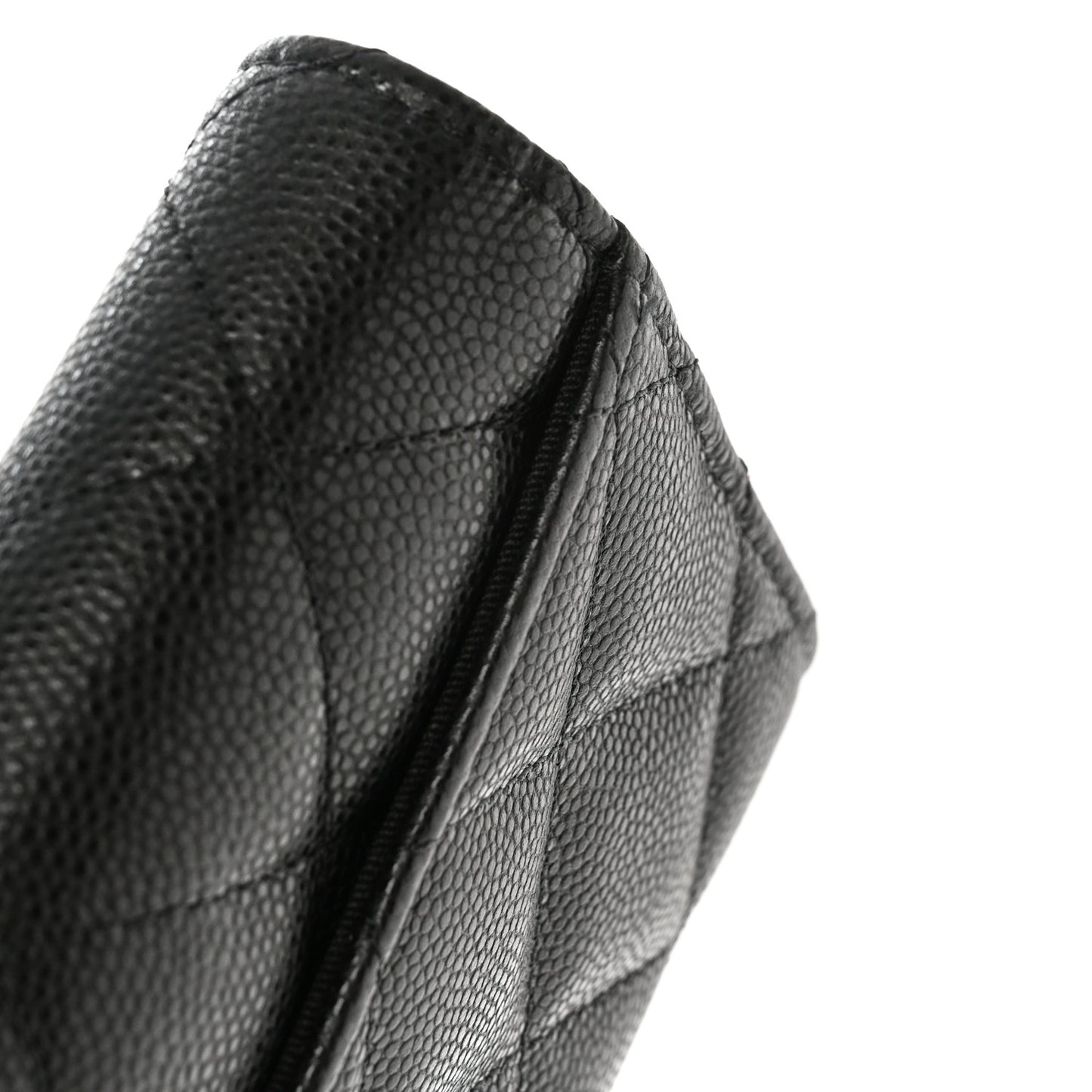 Caviar Quilted Medium Gusset Flap Wallet Black
