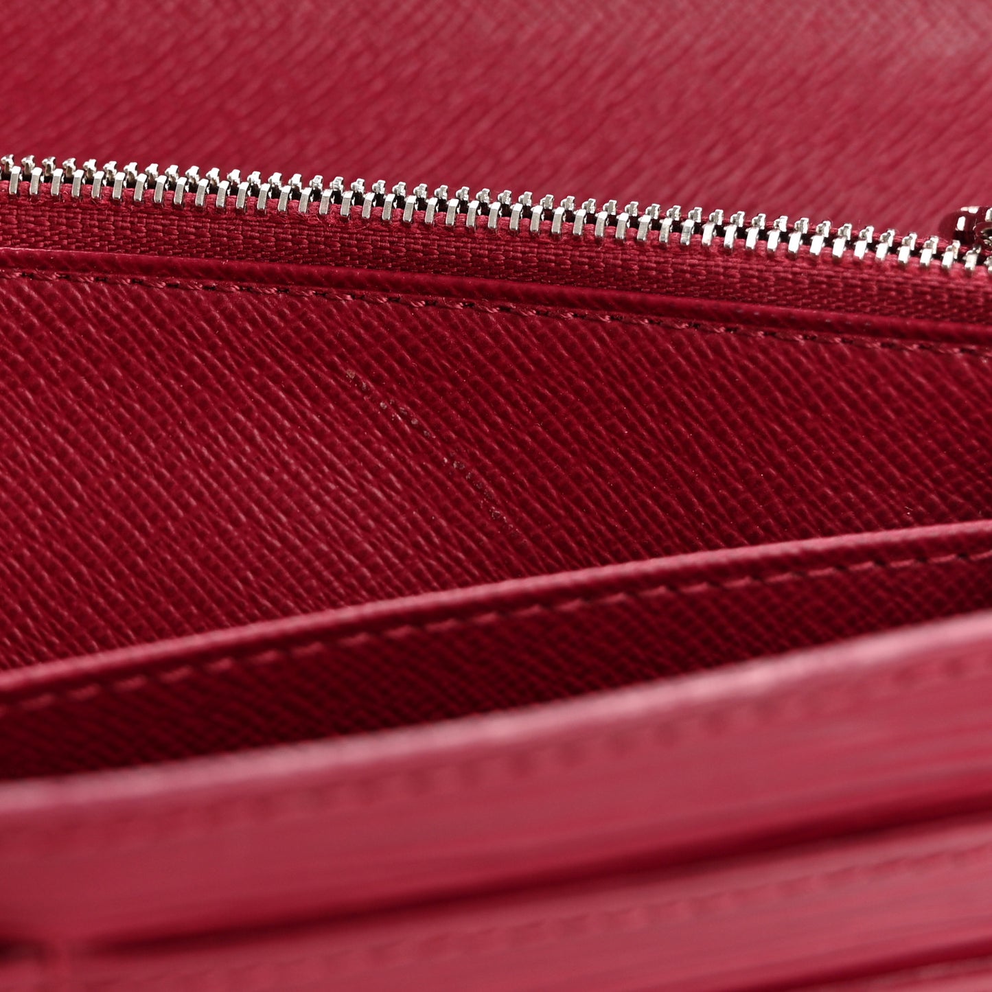 Epi Sarah Wallet NM Fuchsia