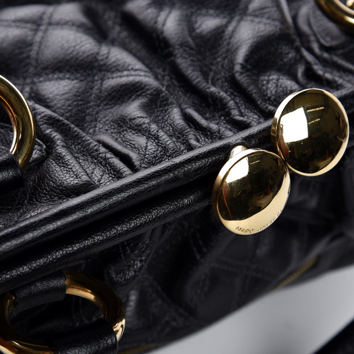 Calfskin Quilted Stam Black